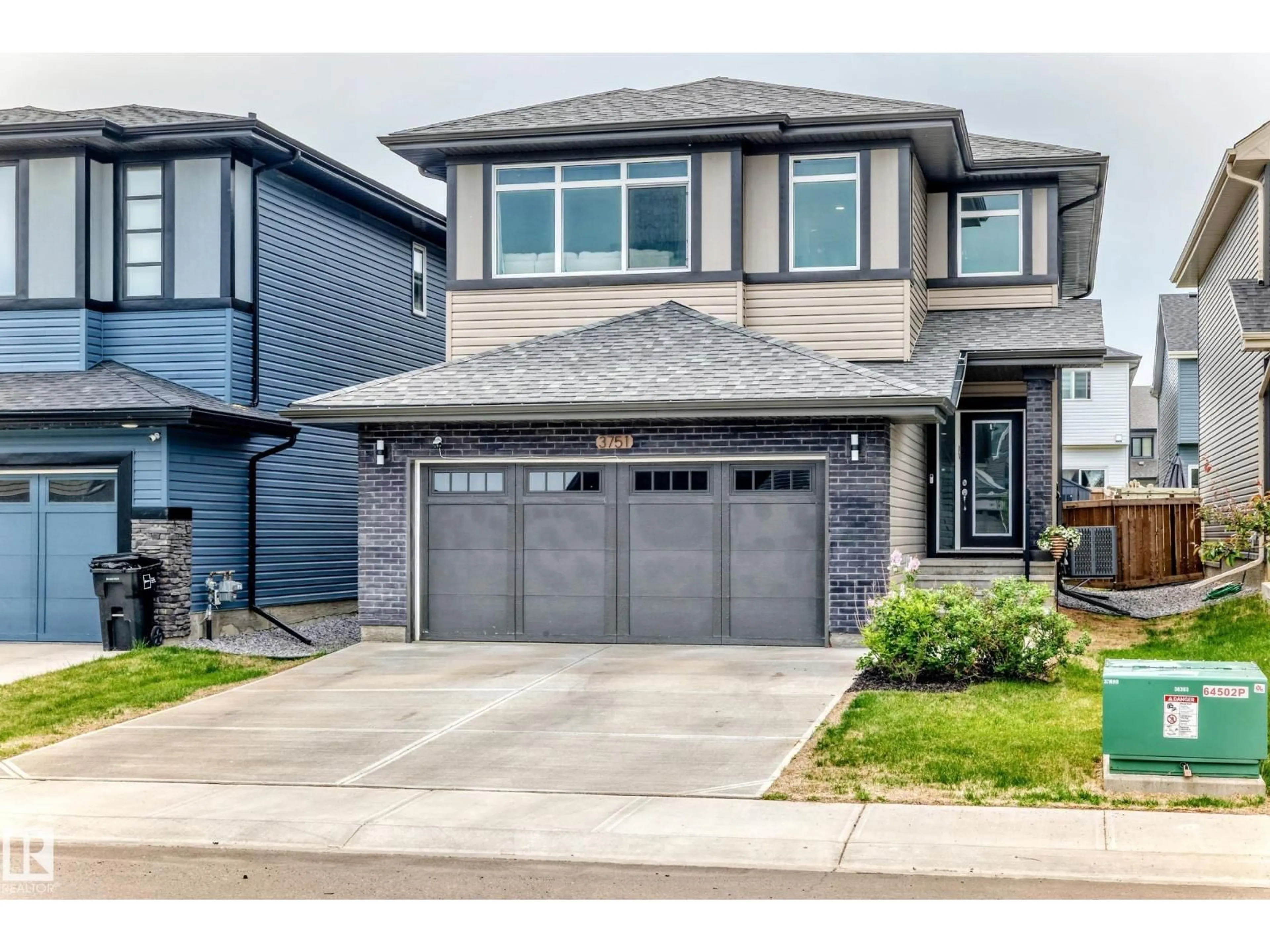Home with vinyl exterior material, street for 3751 CROSS LD SW, Edmonton Alberta T6W4X5