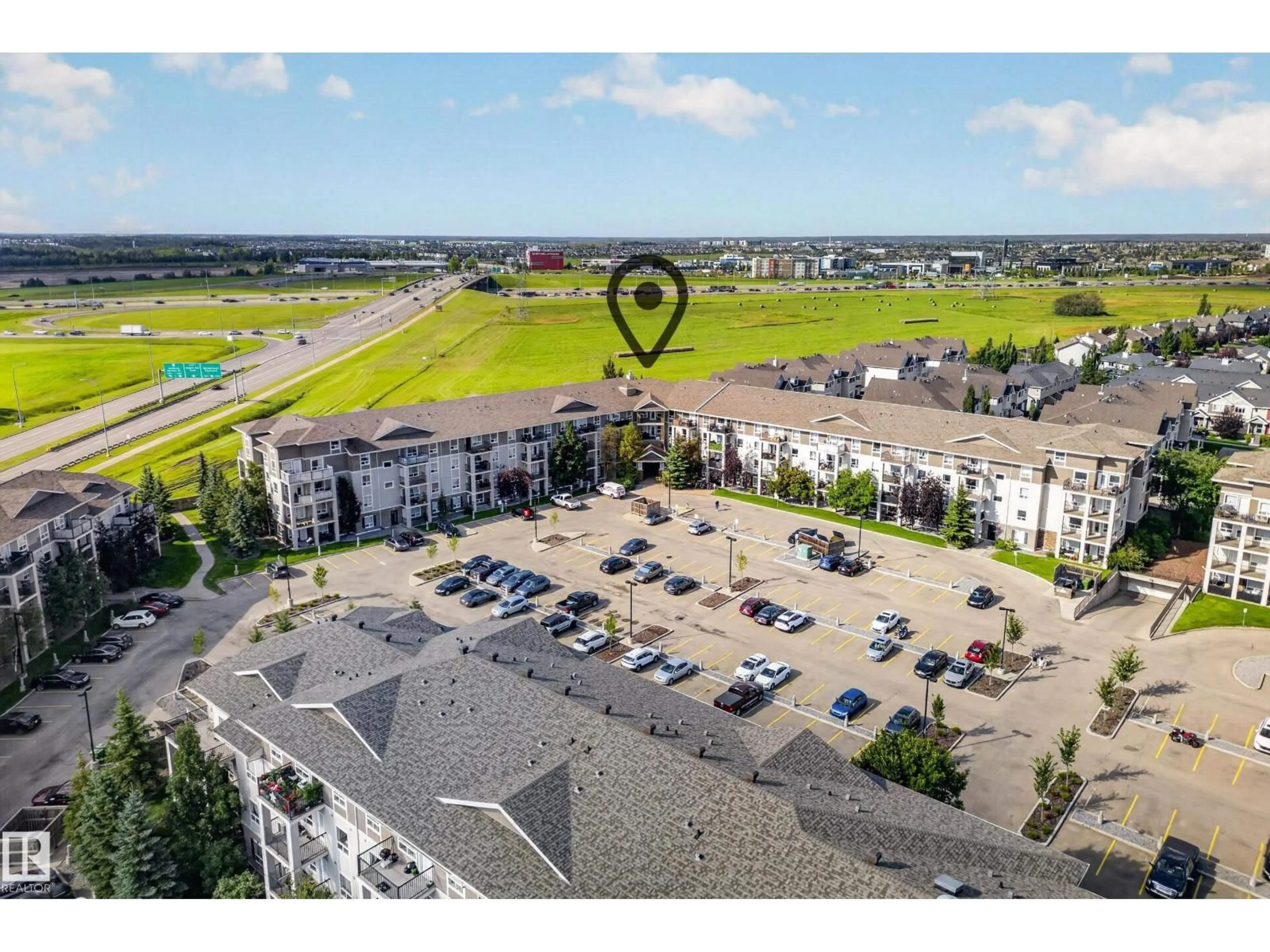 A pic from outside/outdoor area/front of a property/back of a property/a pic from drone, unknown for 7331 - 6430 SOUTH TERWILLEGAR DR, Edmonton Alberta T6R0L9