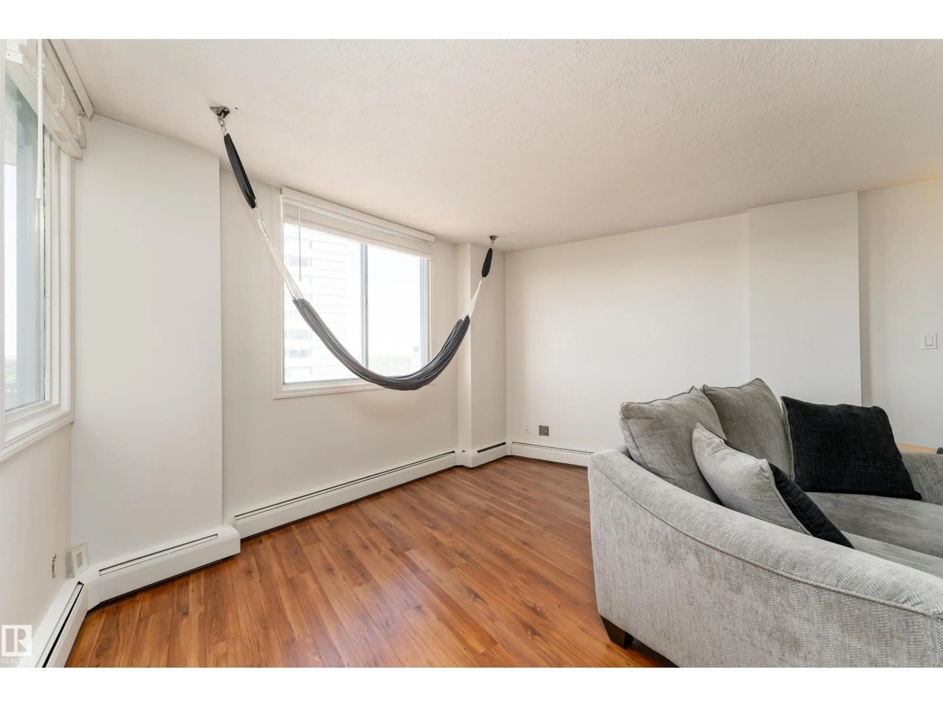 A pic of a room for #1601 - 12141 JASPER AV, Edmonton Alberta T5N3X8