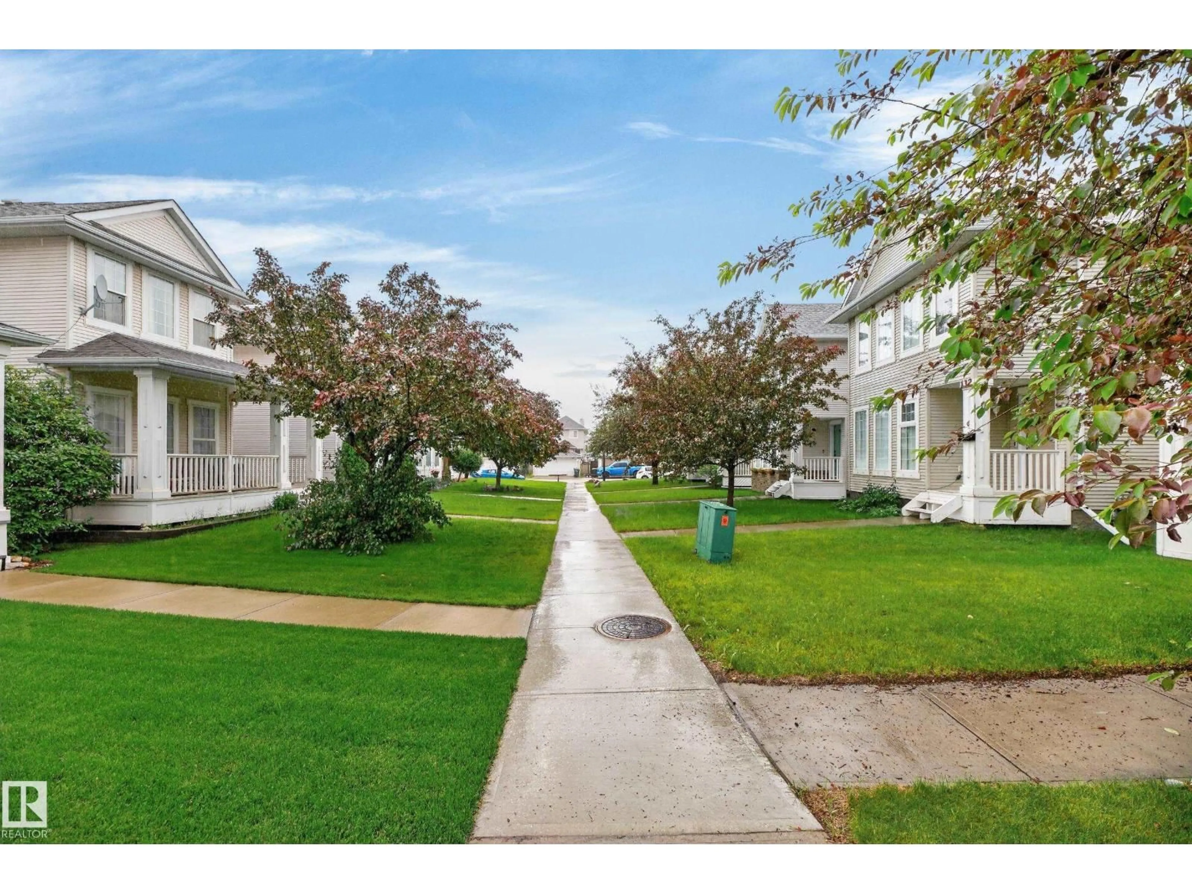 Unknown for 136 BOTHWELL PL, Sherwood Park Alberta T8H2M7