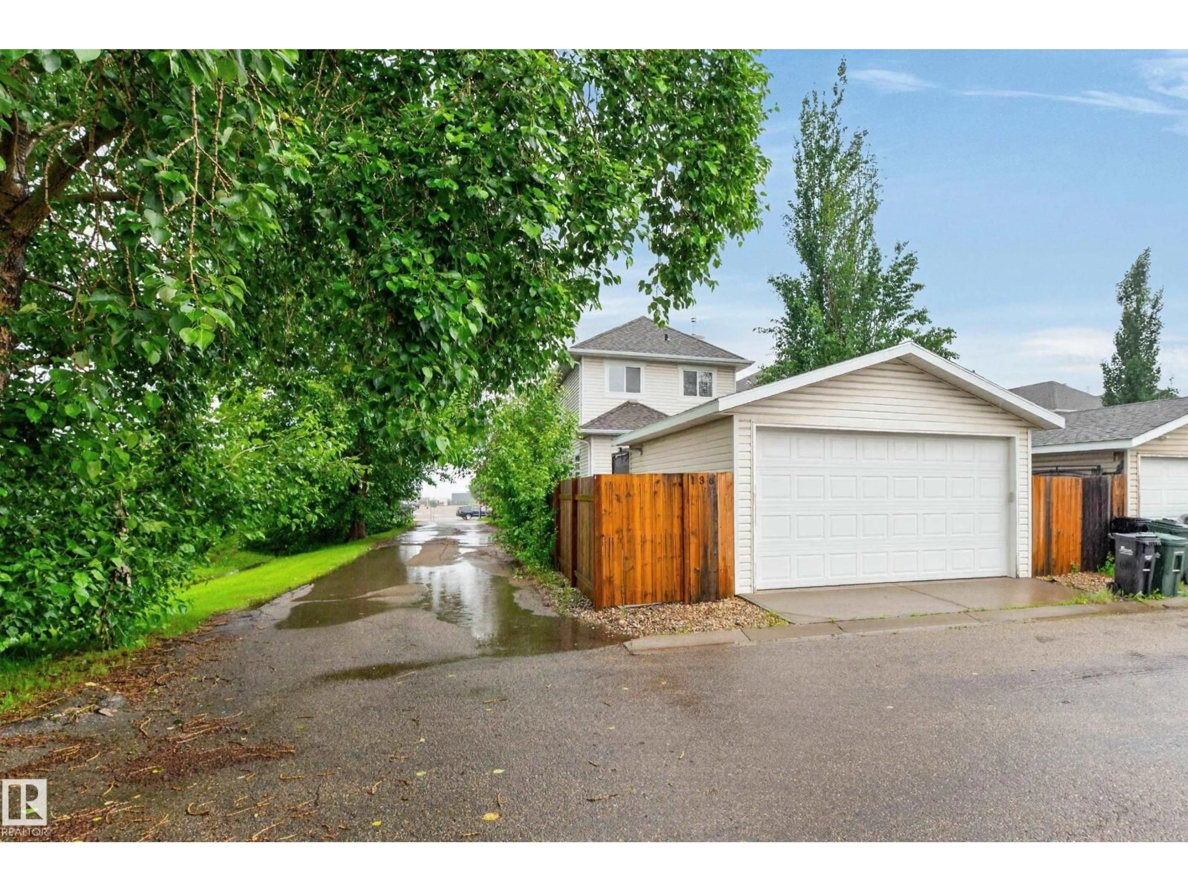 Unknown for 136 BOTHWELL PL, Sherwood Park Alberta T8H2M7
