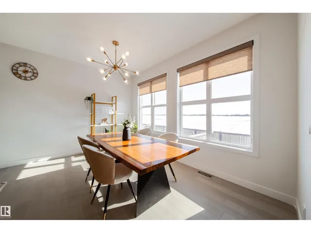 19 STURTZ PL, Leduc 5