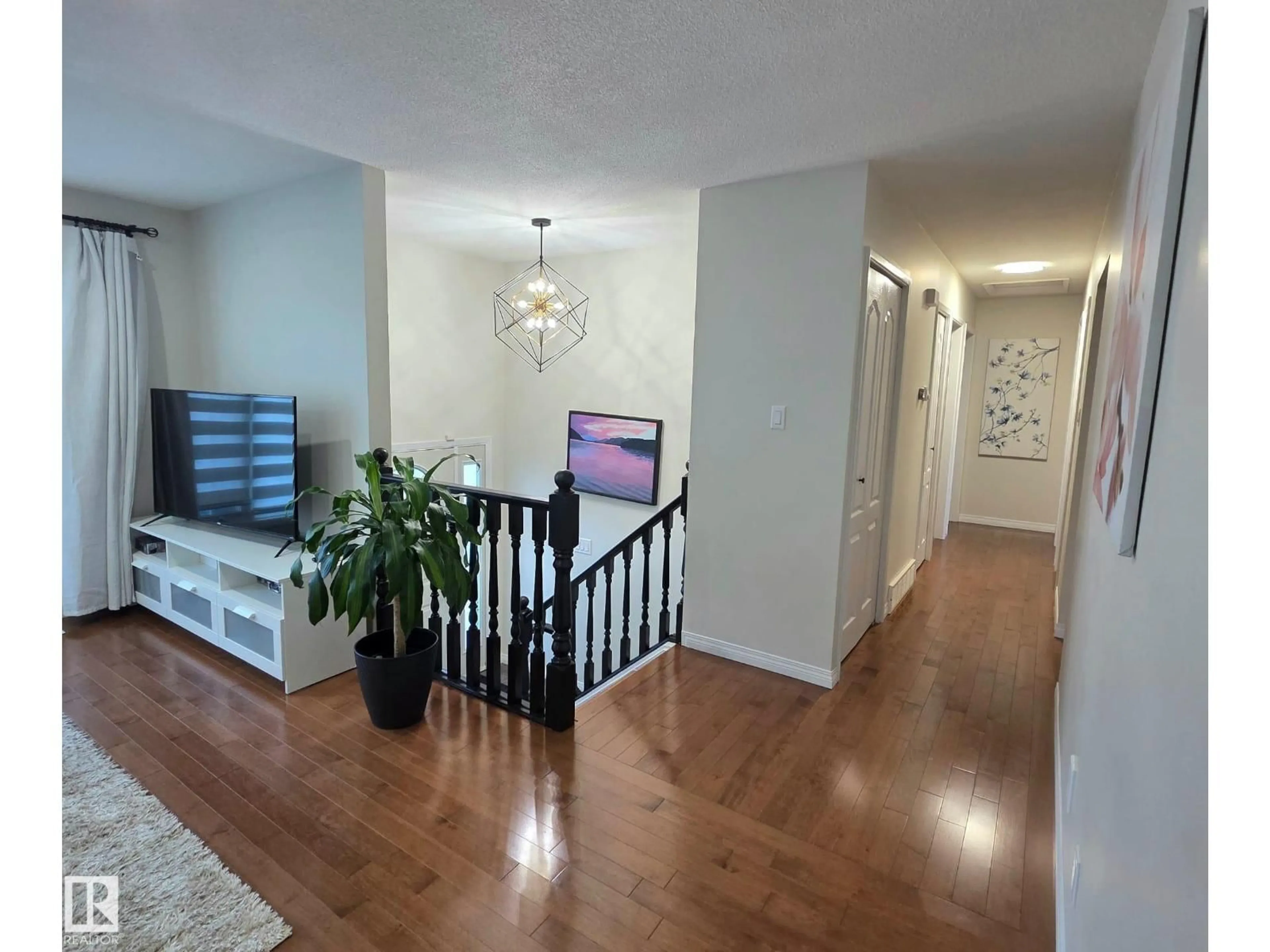 Unknown for 18 ROSEWOOD PL, Sherwood Park Alberta T8A2H3