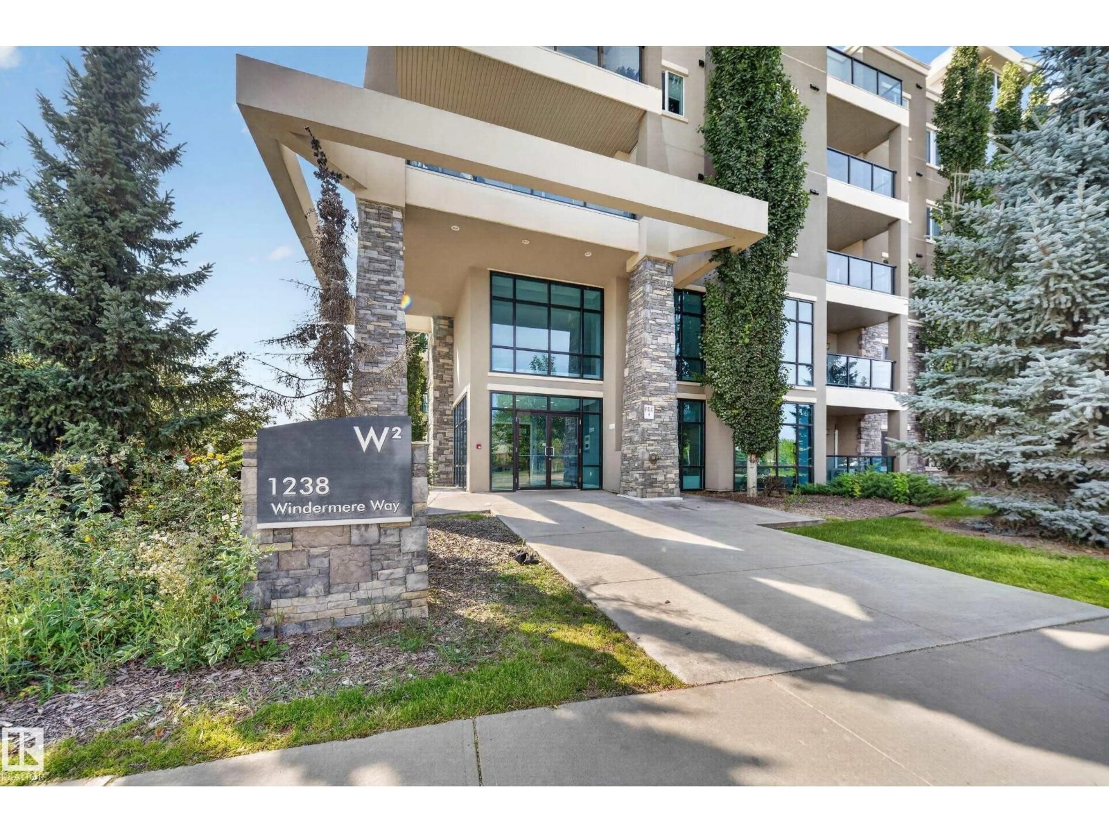 Indoor foyer for #115 - 1238 WINDERMERE WY, Edmonton Alberta T6W2J3