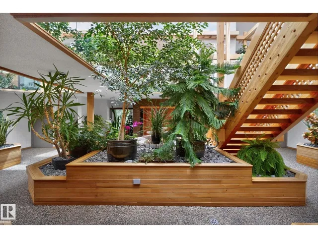 NW - 14808 45 AV, Edmonton 5