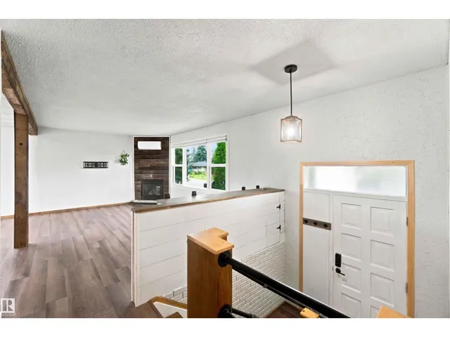 NW - 13820 63 ST, Edmonton 5