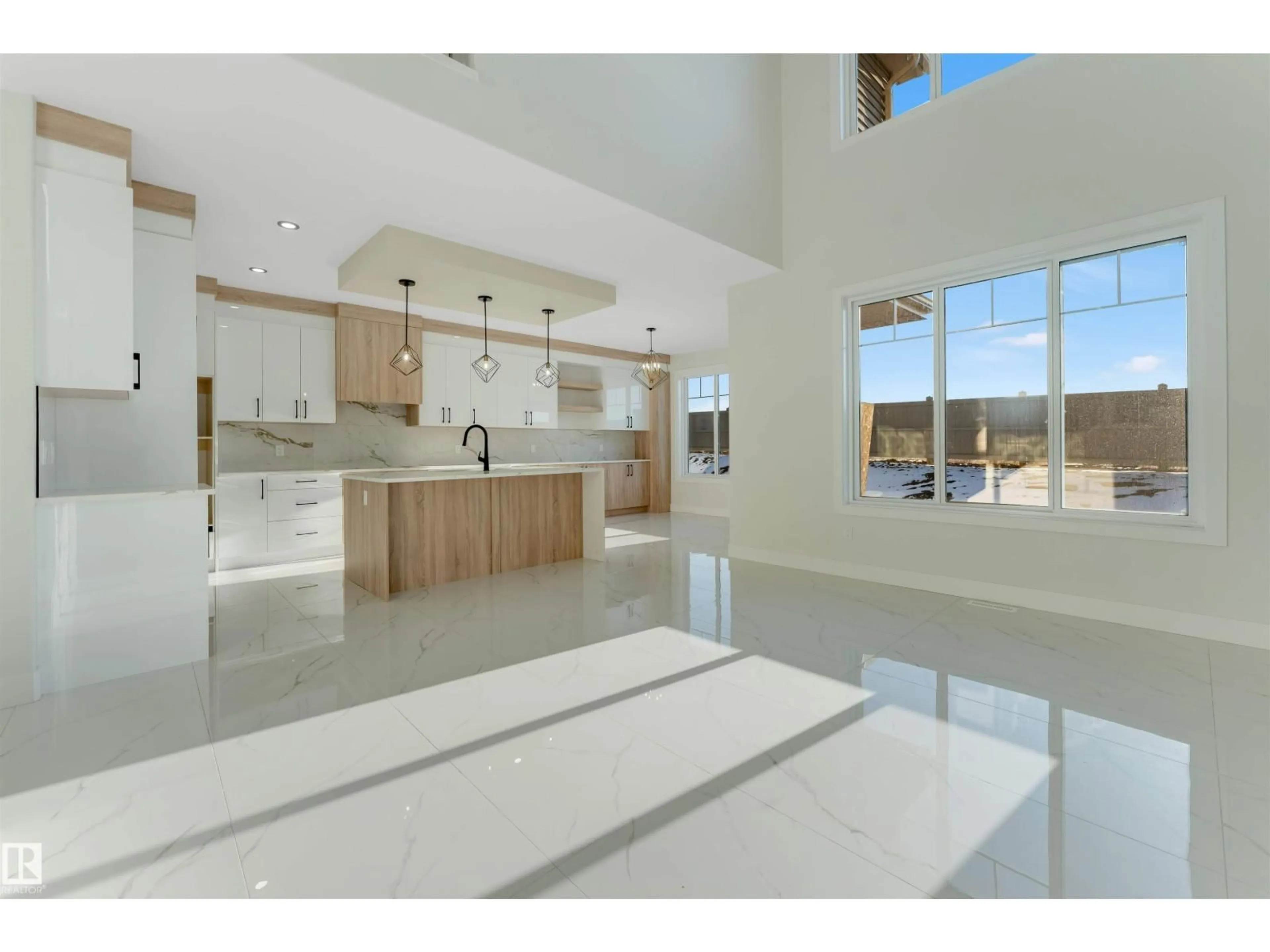 Open concept kitchen, ceramic/tile floor for NW - 7023 177 AV, Edmonton Alberta T5Z0W8