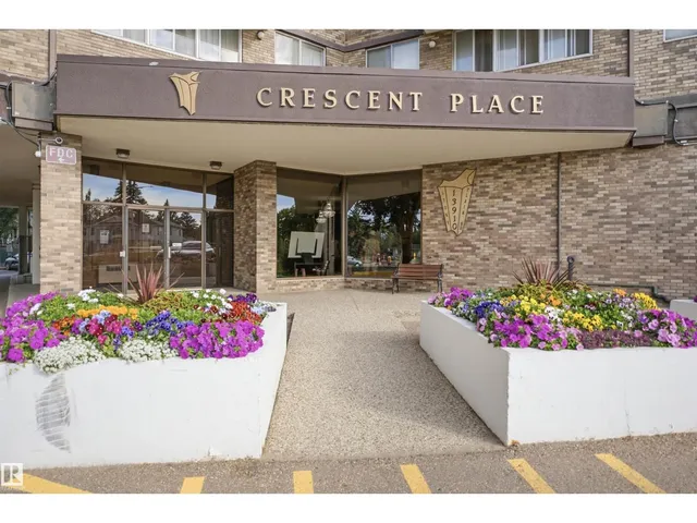 1115 STONY PLAIN RD, Edmonton 2