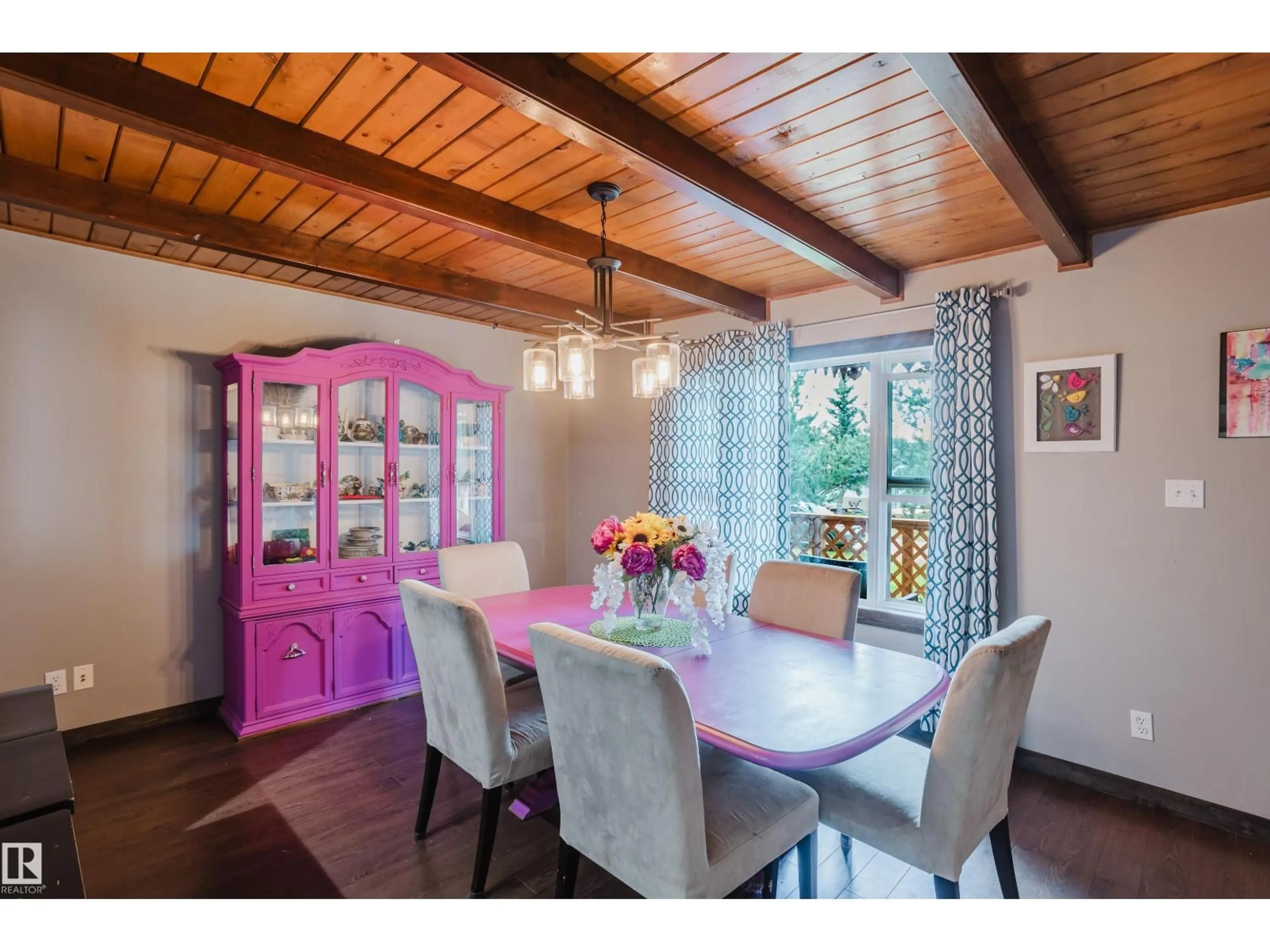 Dining room, wood/laminate floor for 12 FIRST AVE, Rural Parkland County Alberta T0E0V0