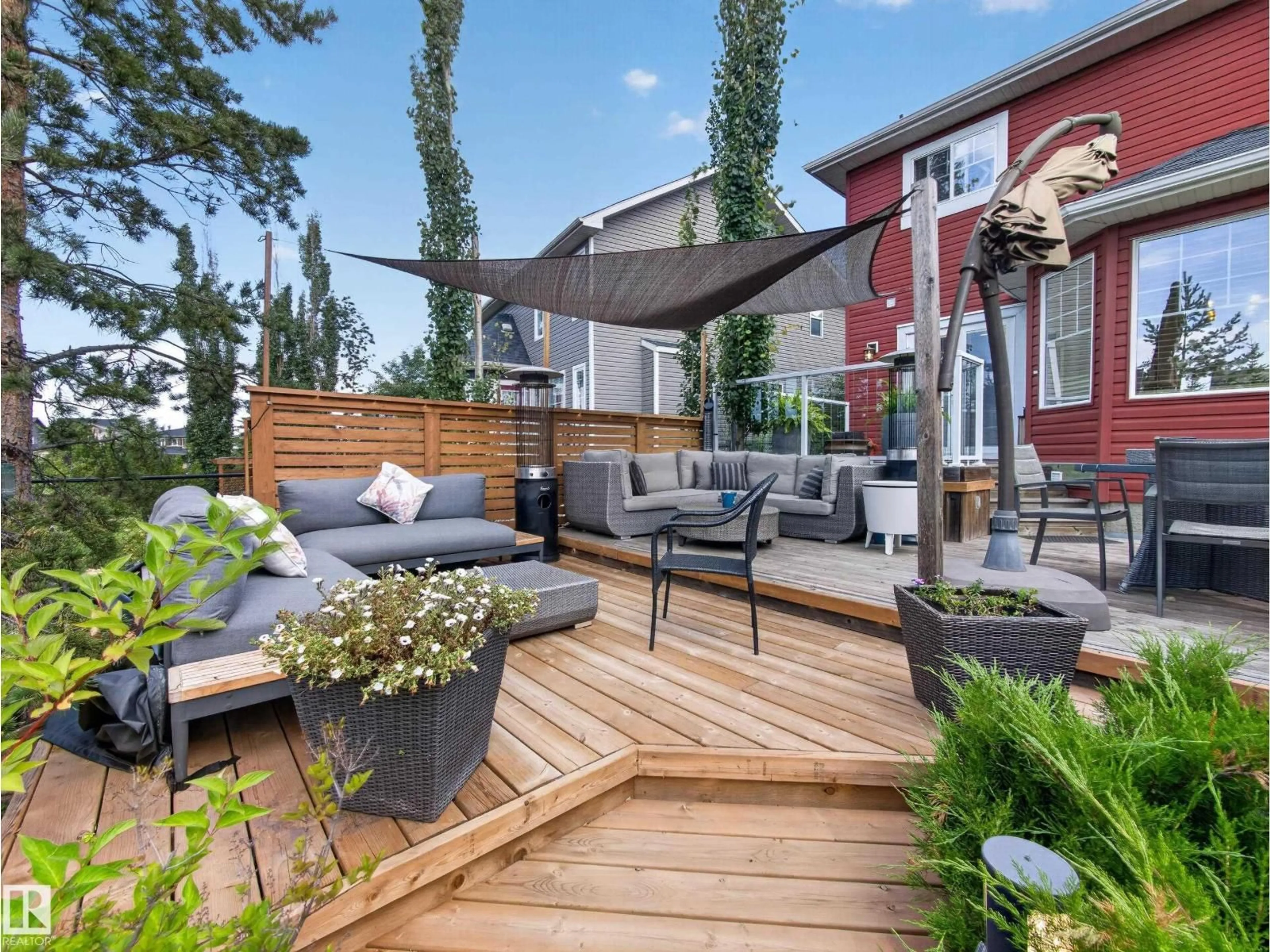Patio, street for 1223 APPLETON CL, Sherwood Park Alberta T8H0G5
