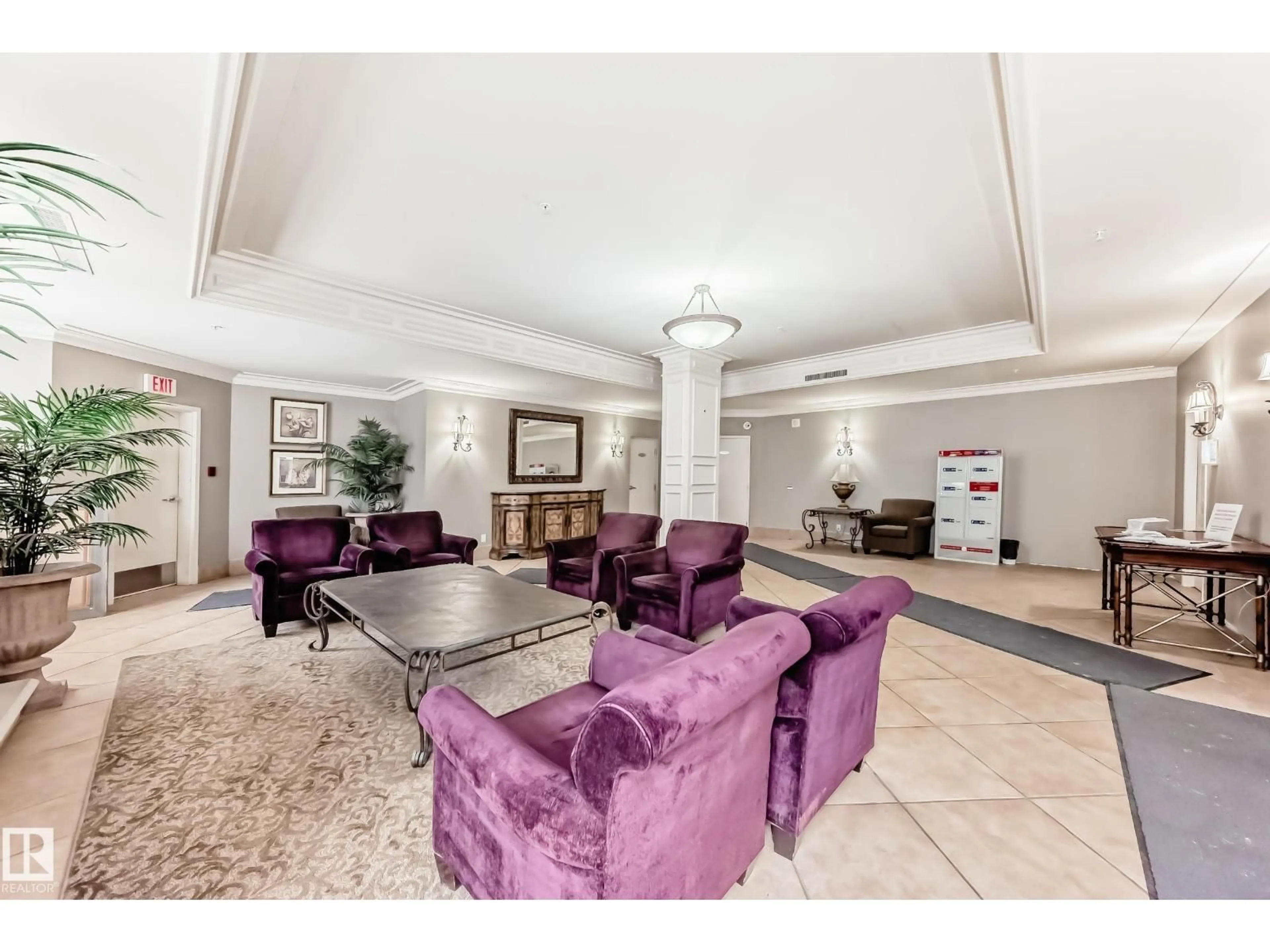 Lobby for #1003 - 9707 105 ST, Edmonton Alberta T5K2Y4