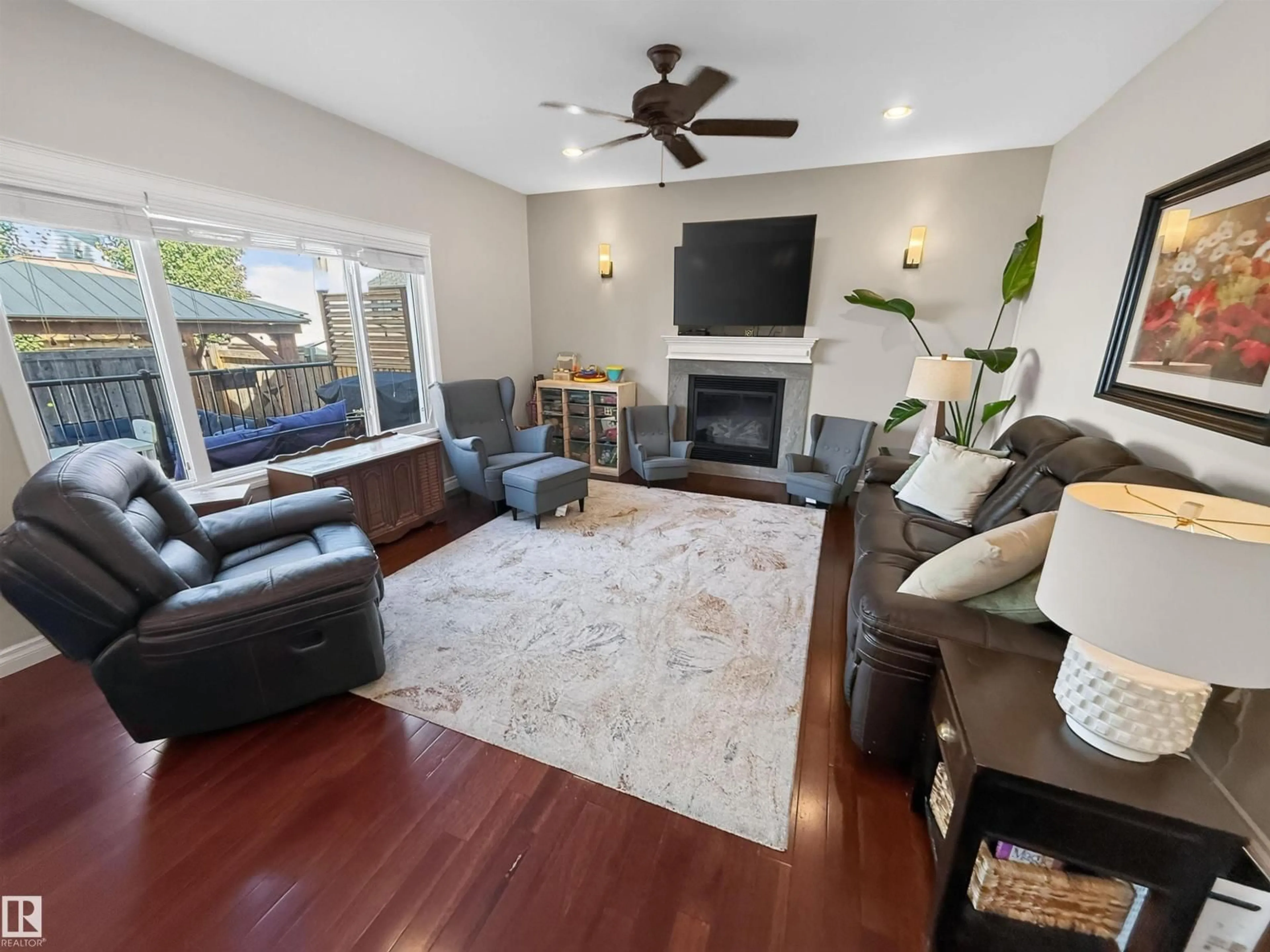 Living room with furniture, unknown for 9709 89 ST, Morinville Alberta T8R2N6