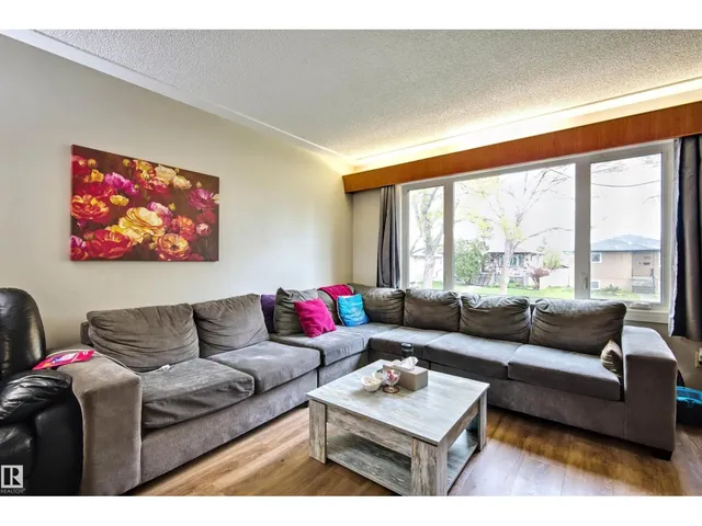 NW - 13008-13010 102 ST, Edmonton 5