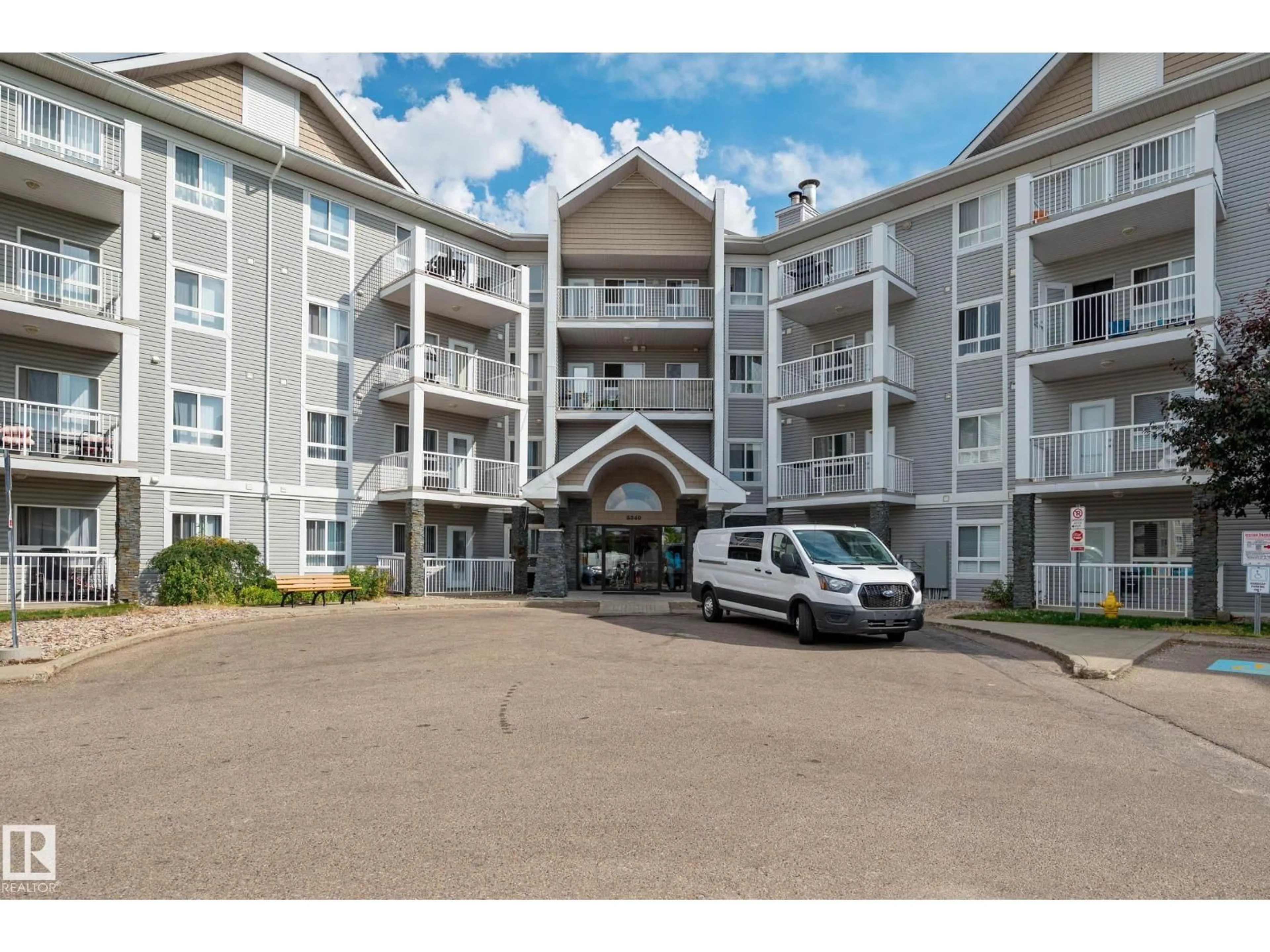 Unknown for 120 5340 199 ST NW, Edmonton Alberta T6M0A5