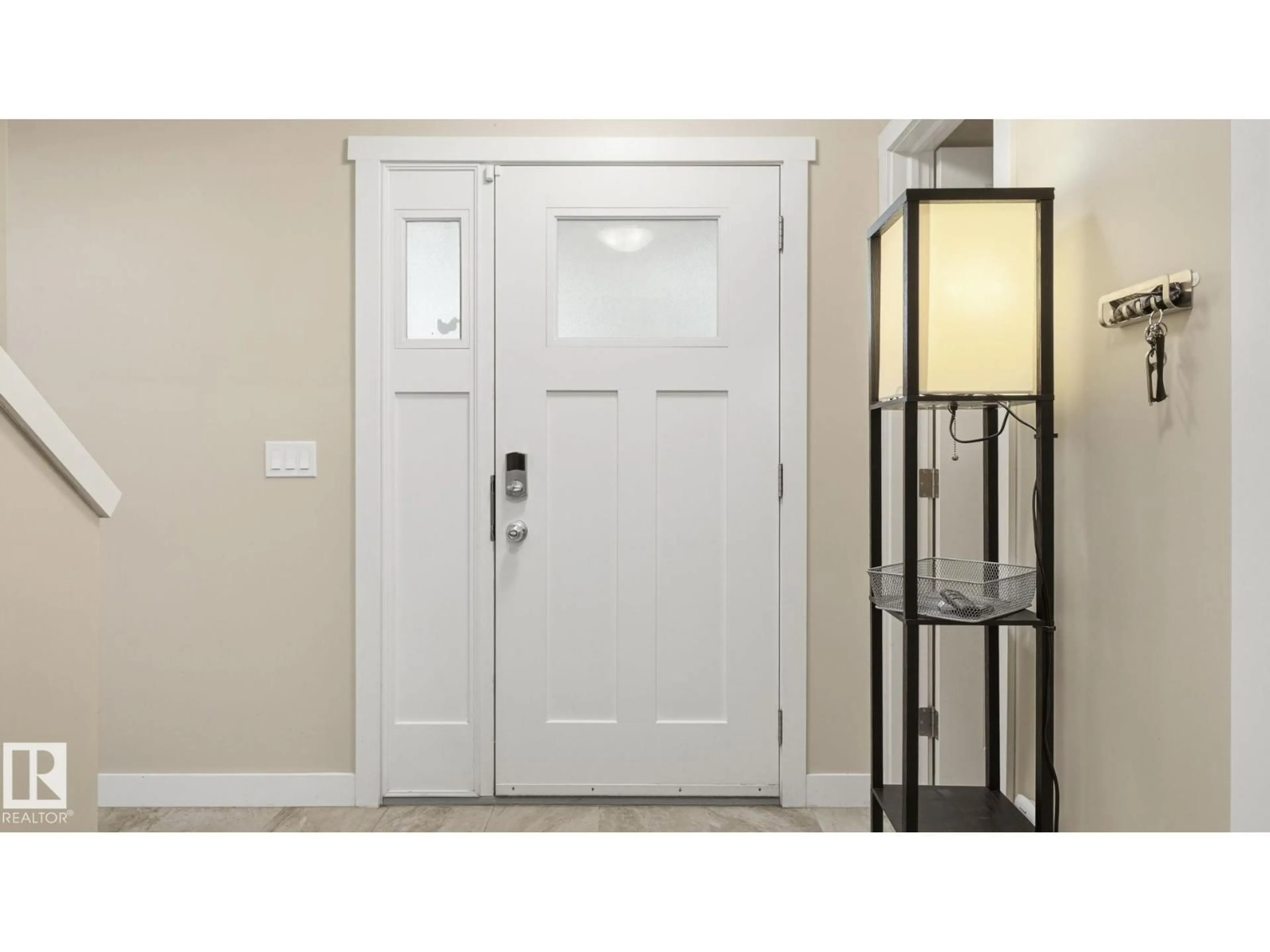 Indoor entryway for 12815 - 60 CUMBERLAND RD, Edmonton Alberta T6V0M2