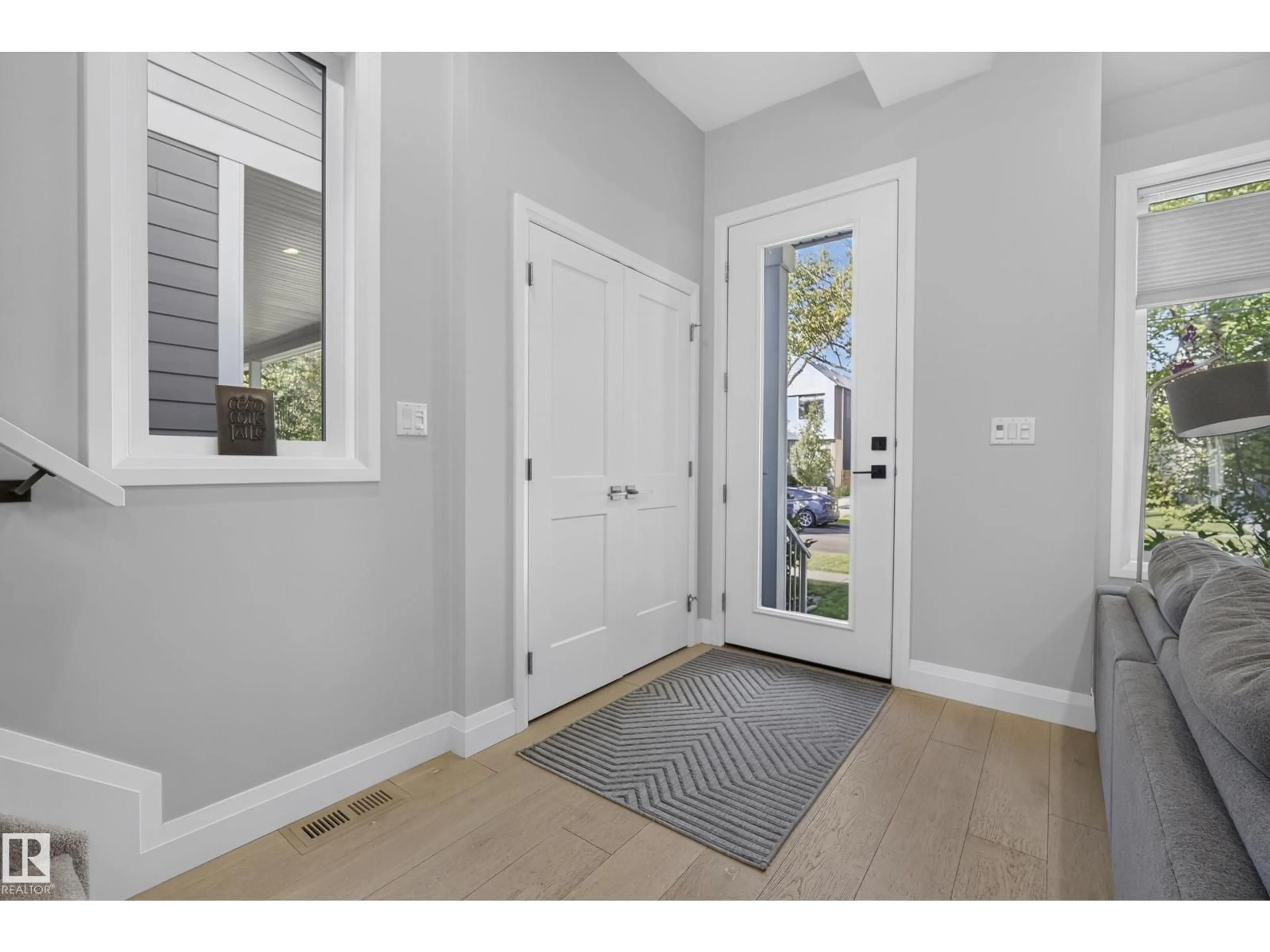 Indoor entryway for NW - 10937 130 ST, Edmonton Alberta T5M0Z4