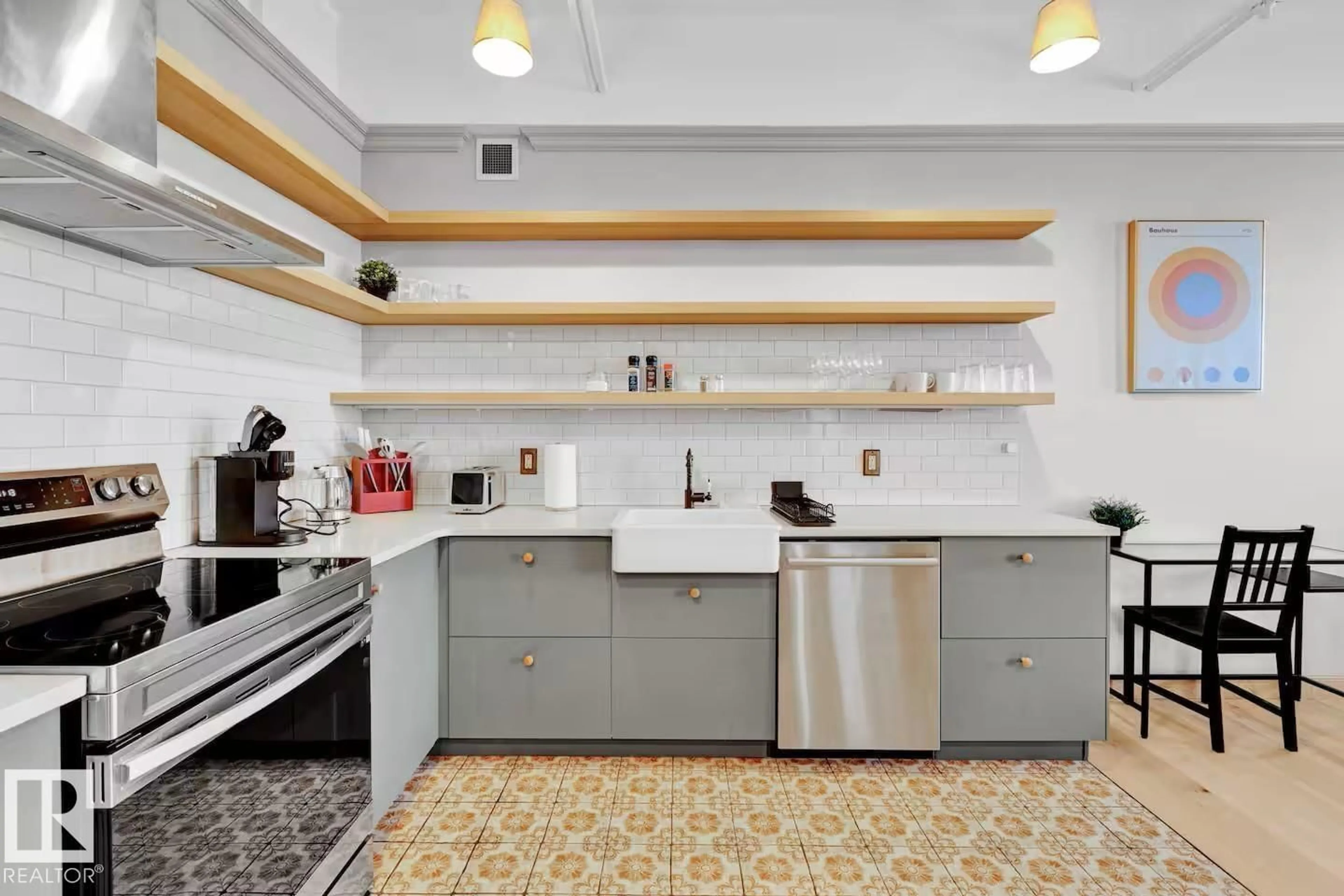 Contemporary kitchen, ceramic/tile floor for 10105 - 903 109 ST, Edmonton Alberta T5J1M8