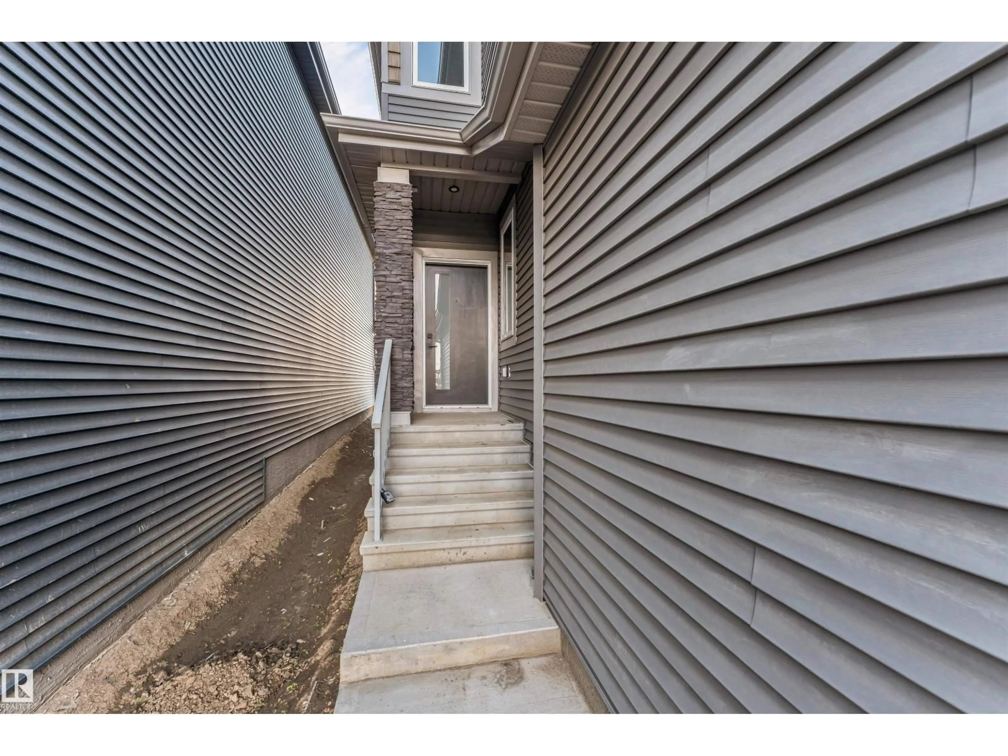 Unknown for 22804 82 AV, Edmonton Alberta T5T7X9