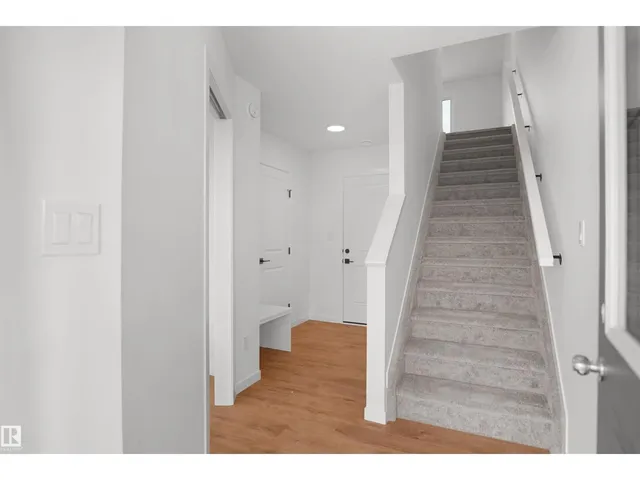 93 - 3705 141 ST, Edmonton 2