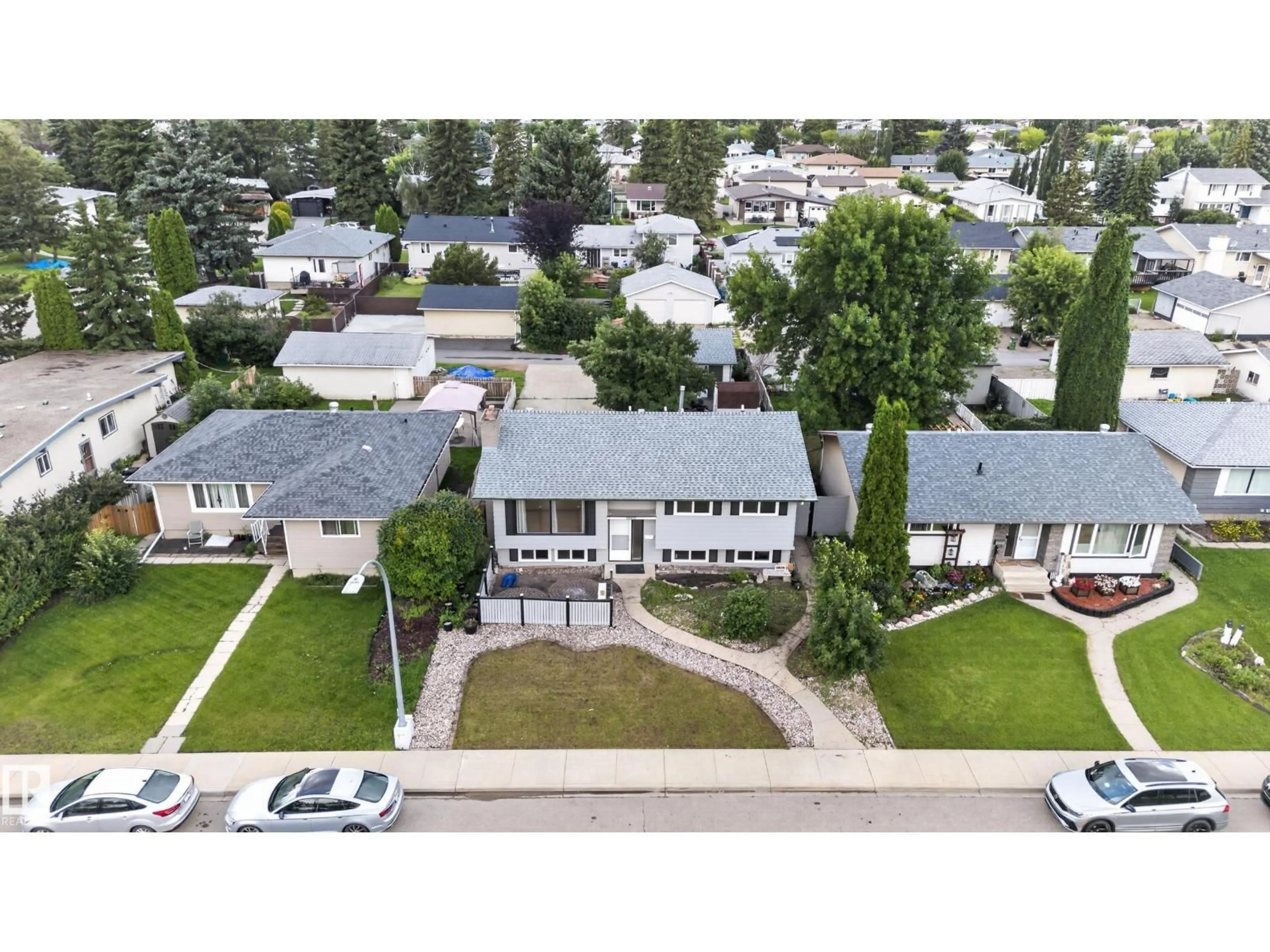 A pic from outside/outdoor area/front of a property/back of a property/a pic from drone, street for 15012 79 ST, Edmonton Alberta T5C1K8