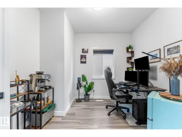 121 GLENRIDDING RAVINE RD, Edmonton 5