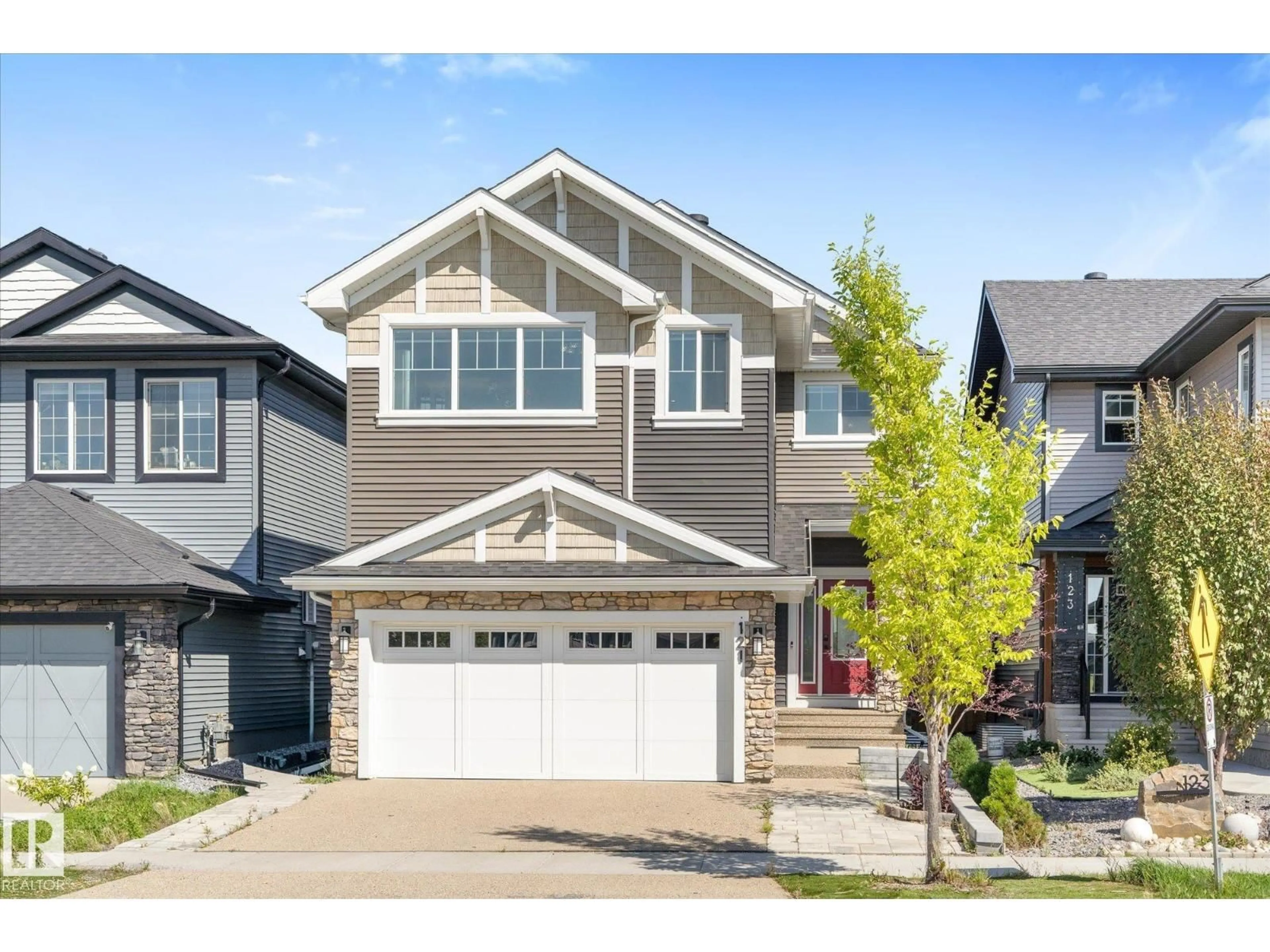 Home with vinyl exterior material, street for 121 GLENRIDDING RAVINE RD, Edmonton Alberta T6W4K8