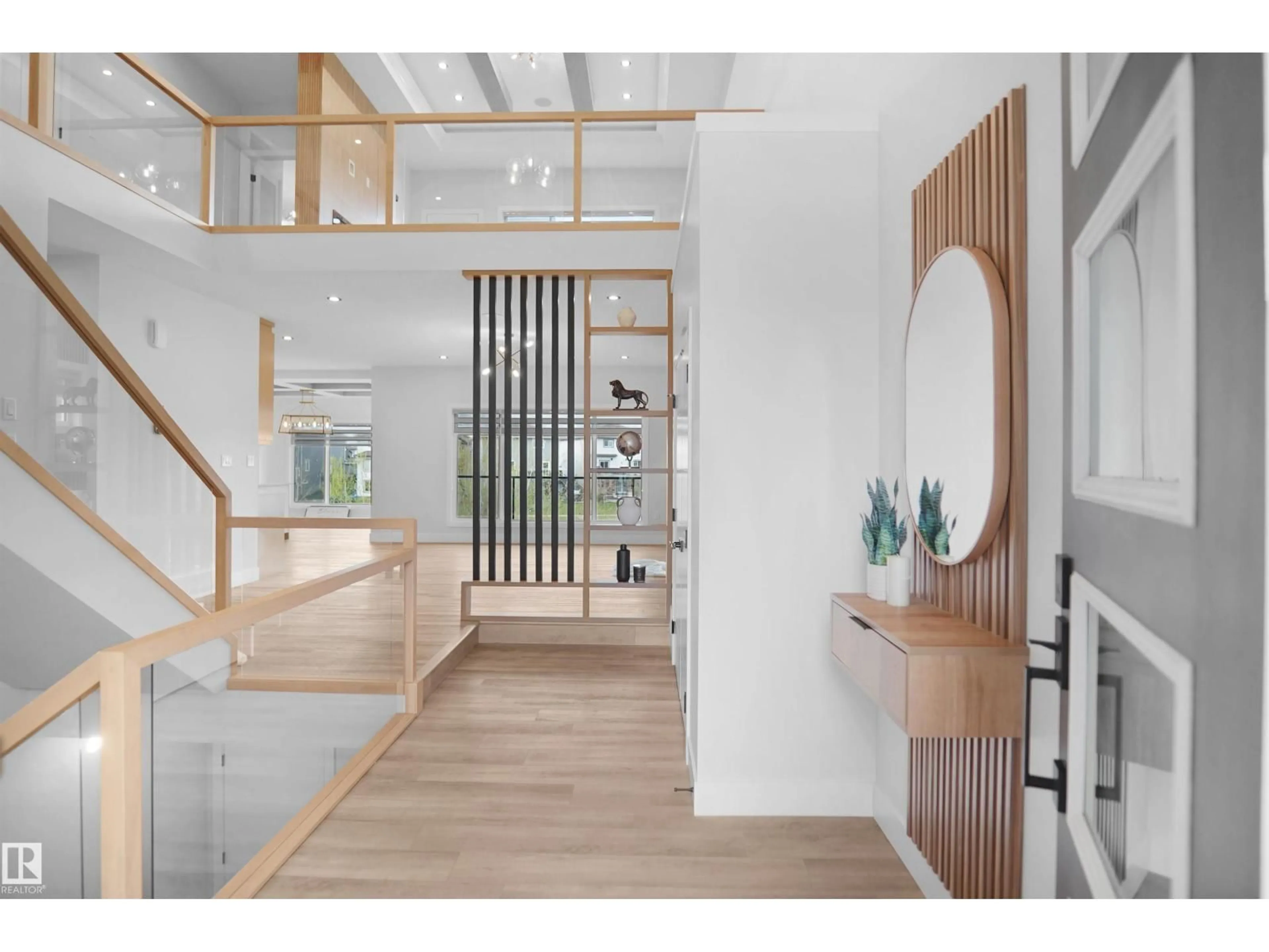 Indoor entryway for 162 EDGEWATER CI, Leduc Alberta T9E1K5