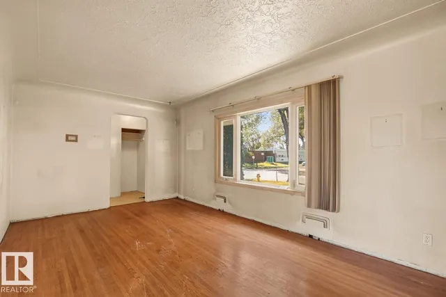 NW - 12309 128 ST, Edmonton 5