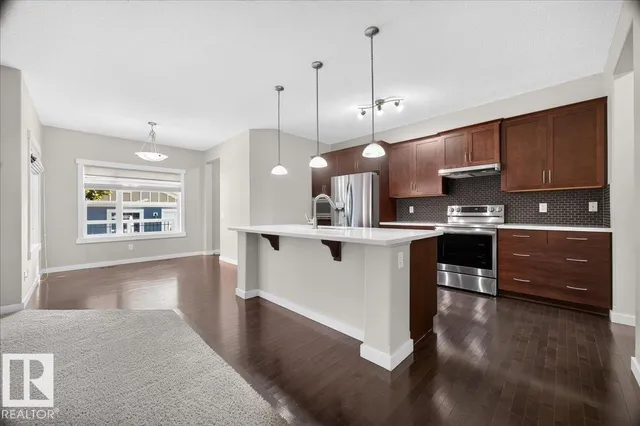 8019 SUMMERSIDE GRANDE BV, Edmonton 5