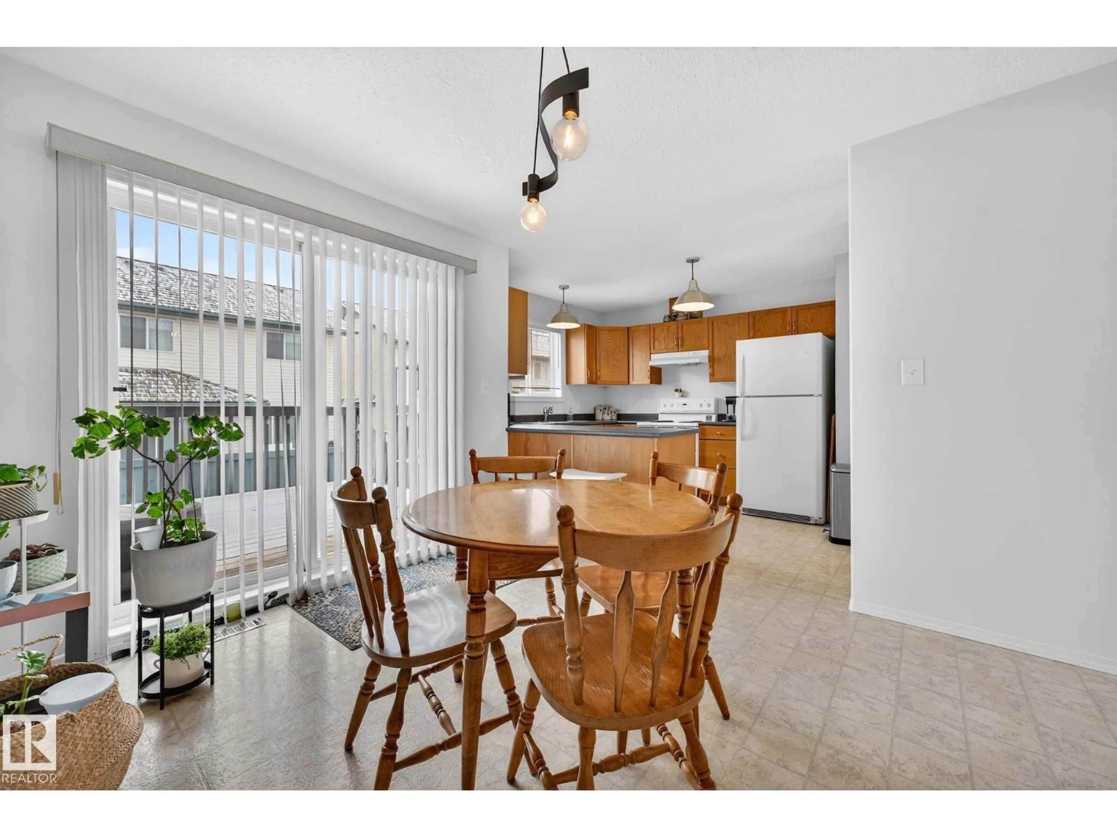 Unknown for 225 - 16 BLACKBURN DR, Edmonton Alberta T6W1H1