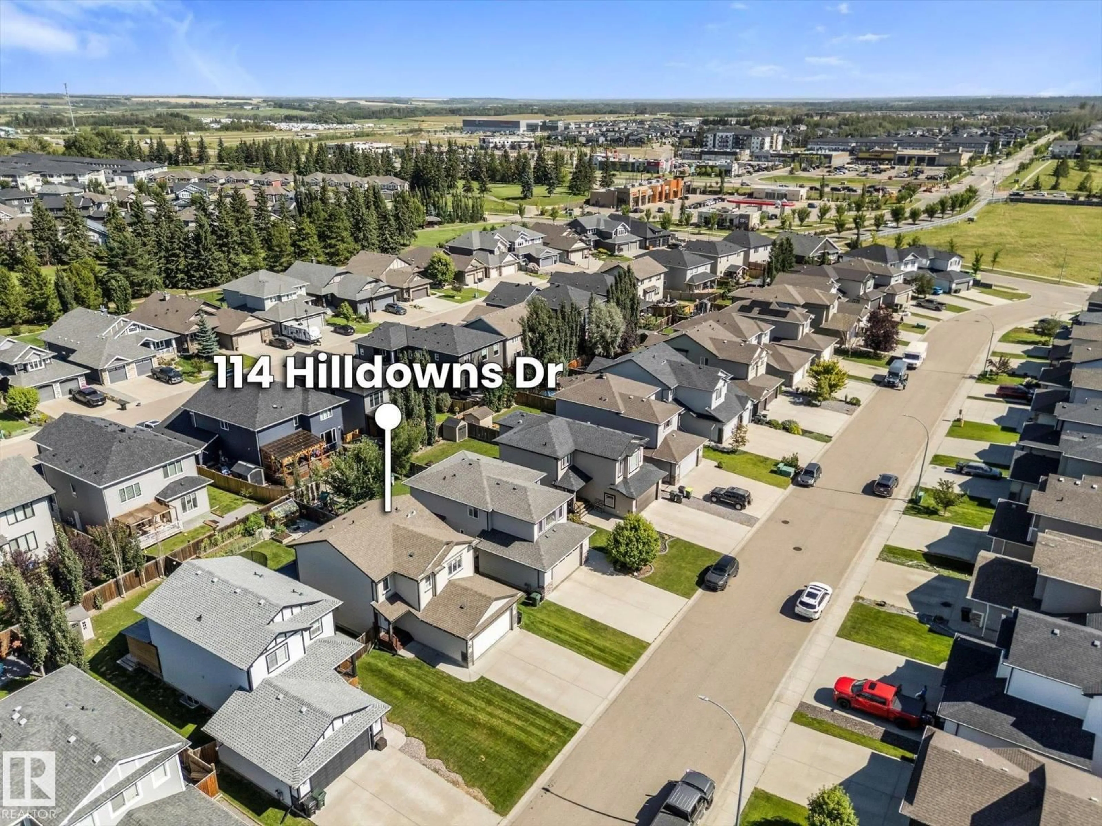 A pic from outside/outdoor area/front of a property/back of a property/a pic from drone, city buildings view from balcony for 114 HILLDOWNS DR, Spruce Grove Alberta T7X0J1