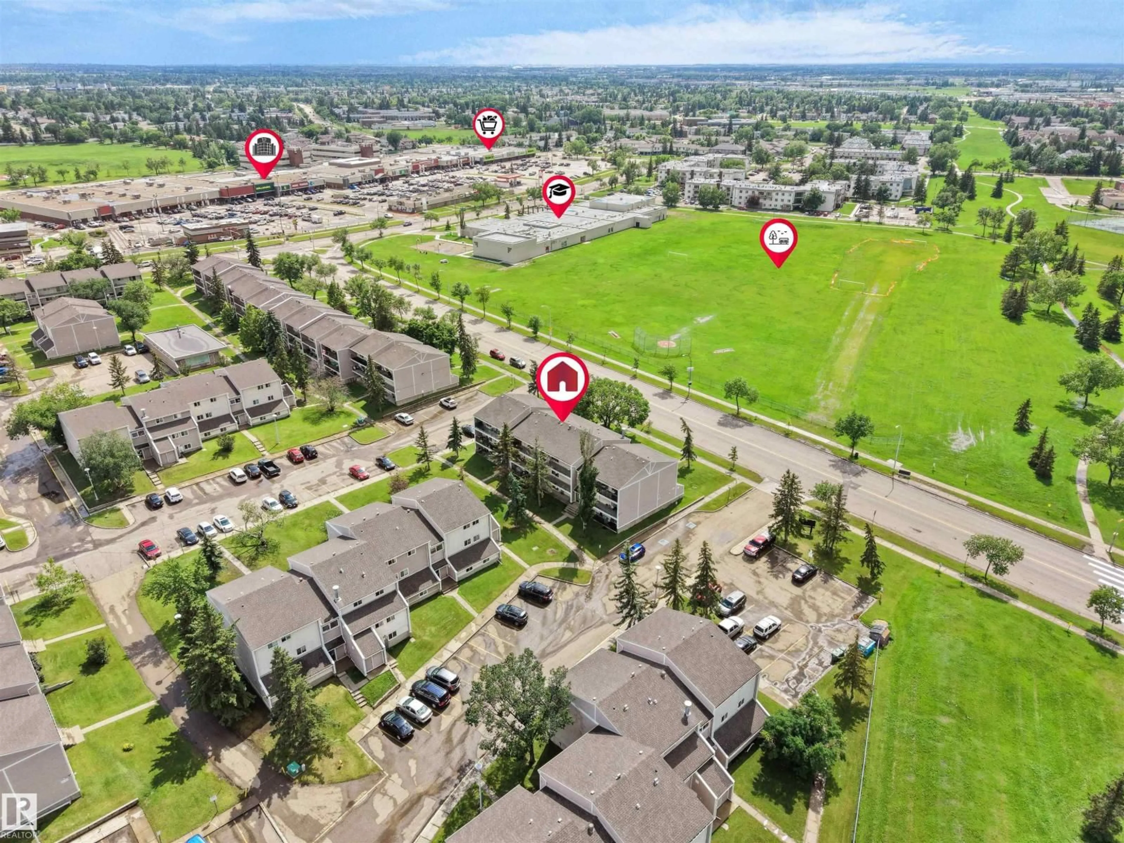A pic from outside/outdoor area/front of a property/back of a property/a pic from drone, street for #4 - 3851 76 ST, Edmonton Alberta T6K2P9
