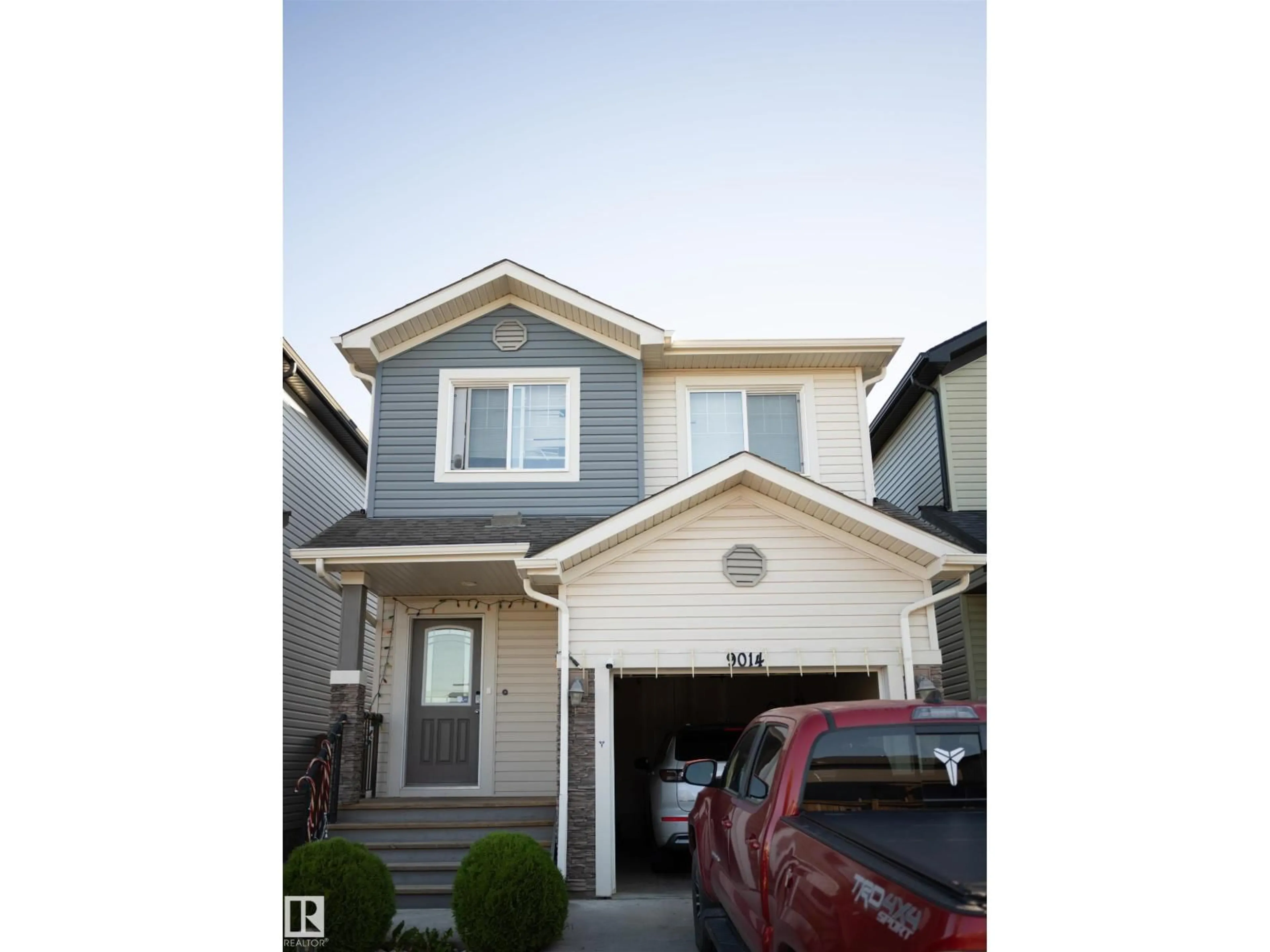 Home with vinyl exterior material, street for SW SW - 9014 COOPER LINK LI, Edmonton Alberta T6W4A5