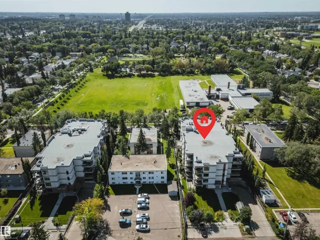 105 - 11140 68 AV, Edmonton 2