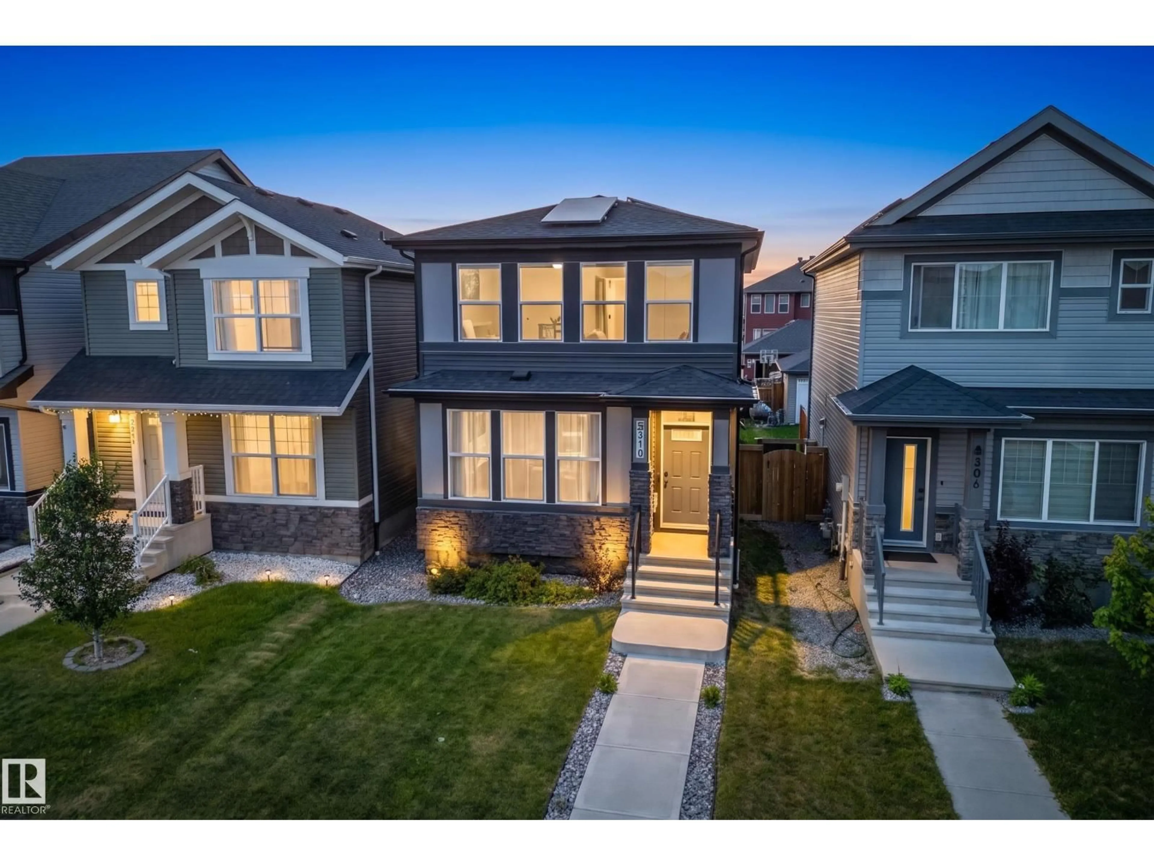 Unknown for SW - 5310 22A AV, Edmonton Alberta T6X2Y1
