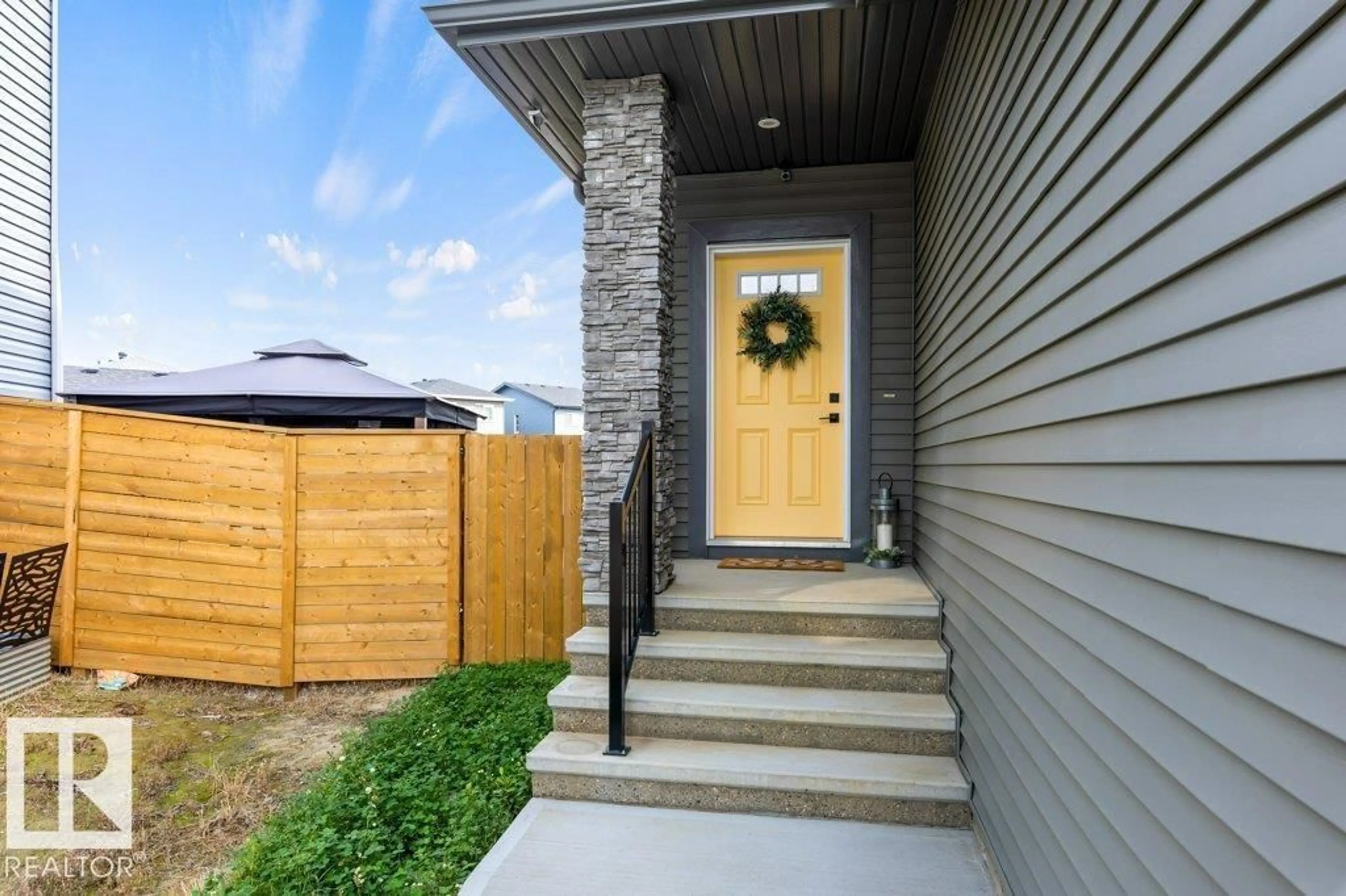 Unknown for 34 RASPBERRY RD, St. Albert Alberta T8N8A3