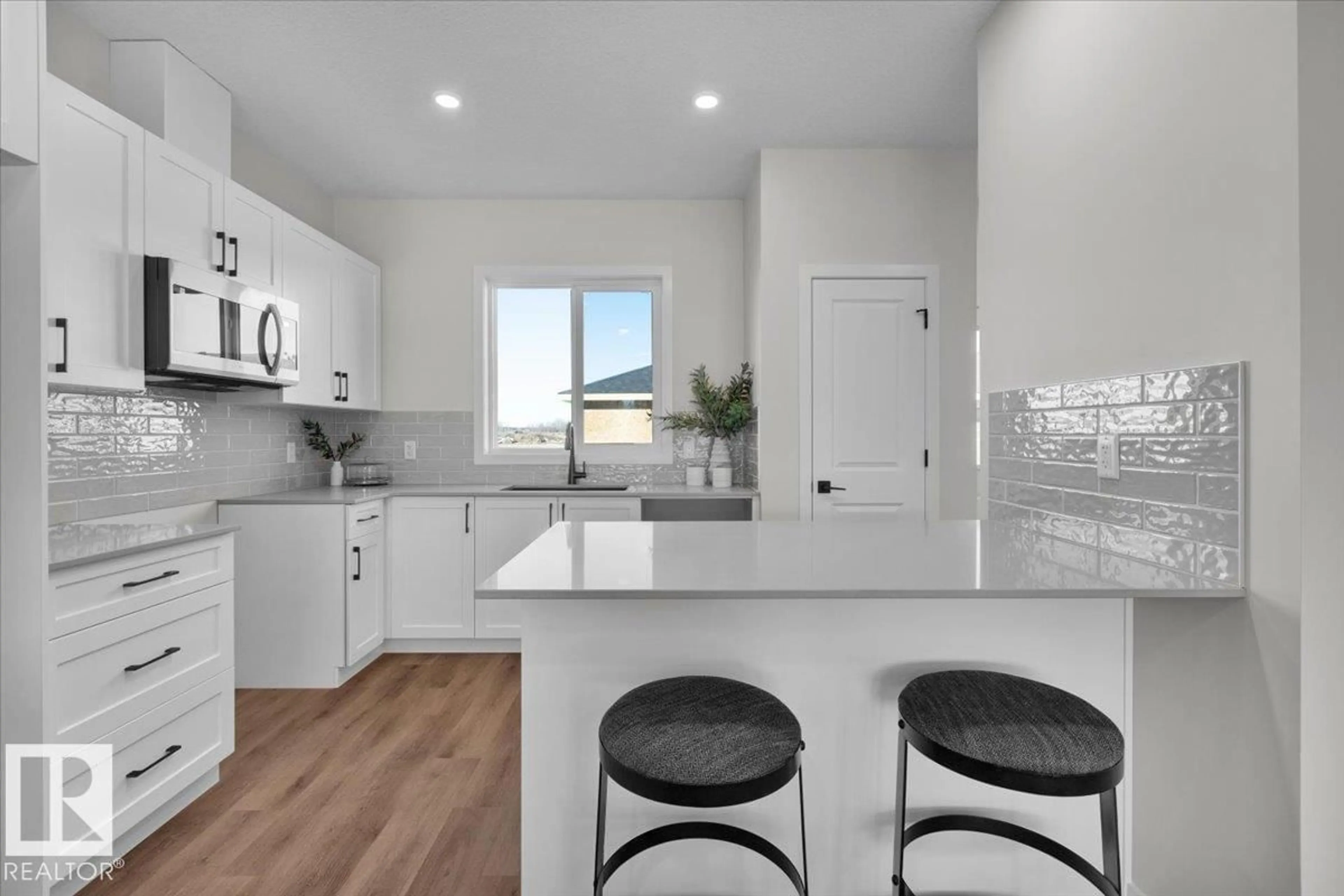 Open concept kitchen, ceramic/tile floor for 21 BRICKYARD LI, Stony Plain Alberta T7Z0P7