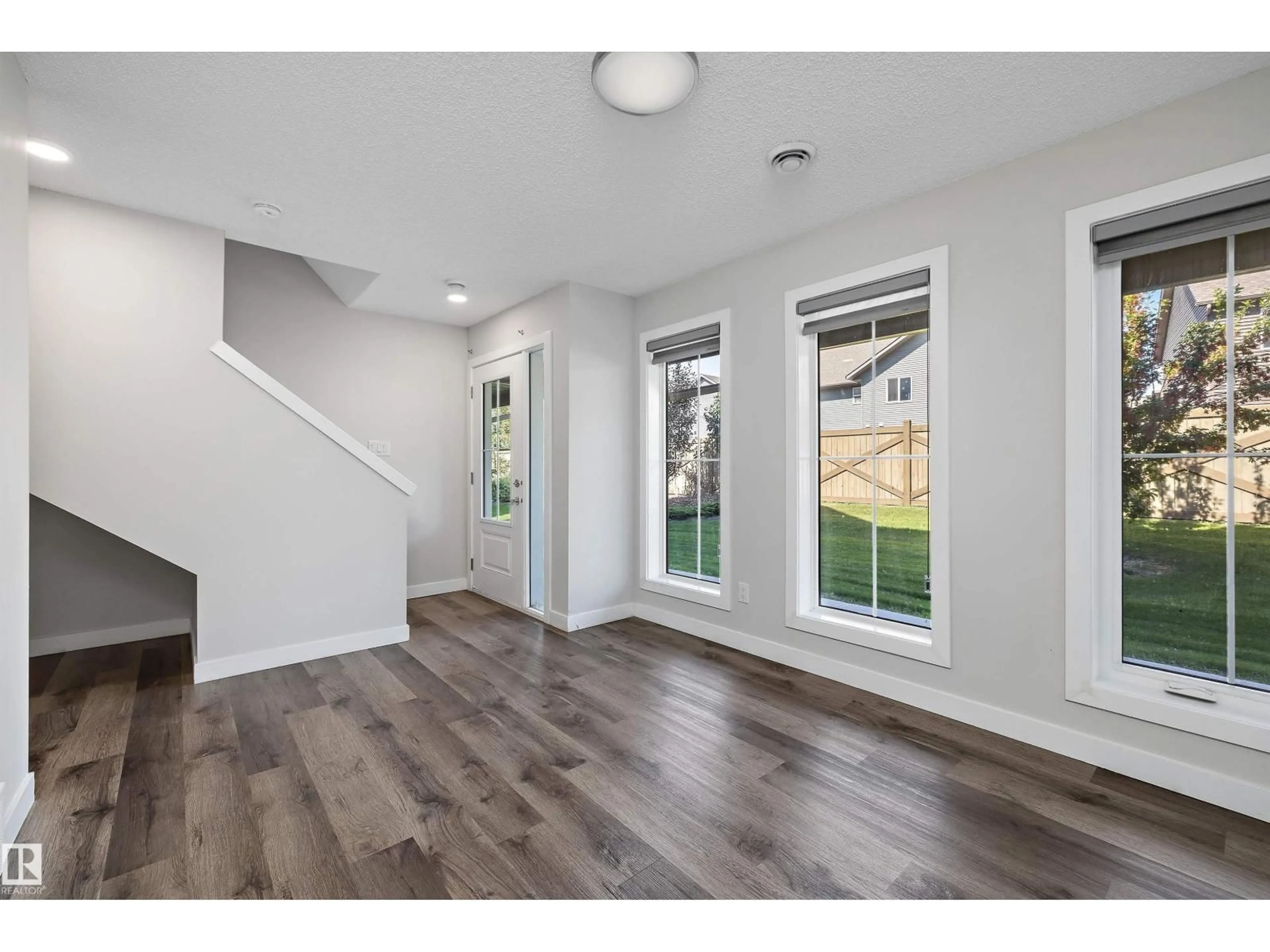 Indoor entryway for #28 - 1051 GRAYDON HILL BV, Edmonton Alberta T6W3C8
