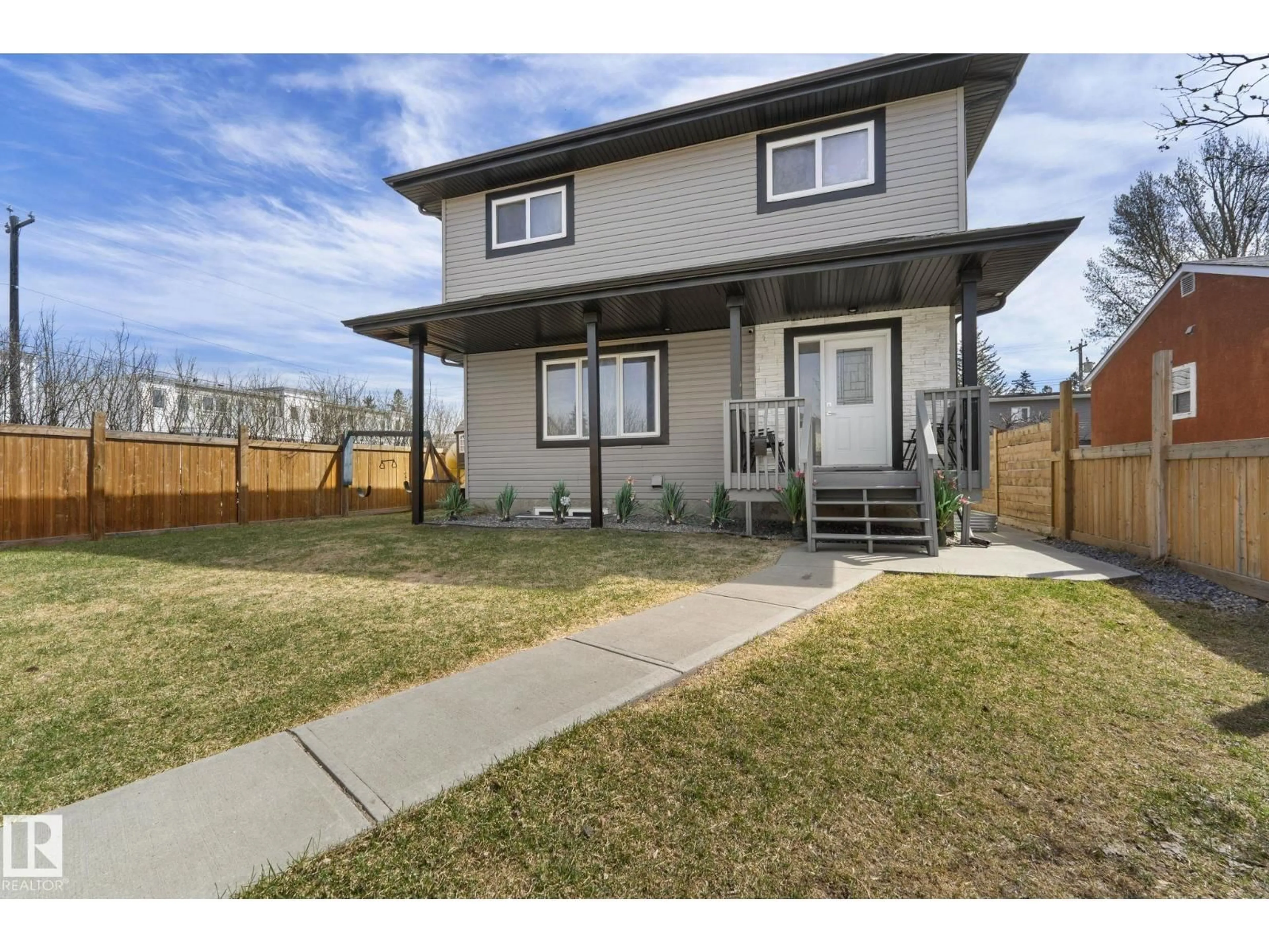 Unknown for 8955 150 ST, Edmonton Alberta T5R1E6
