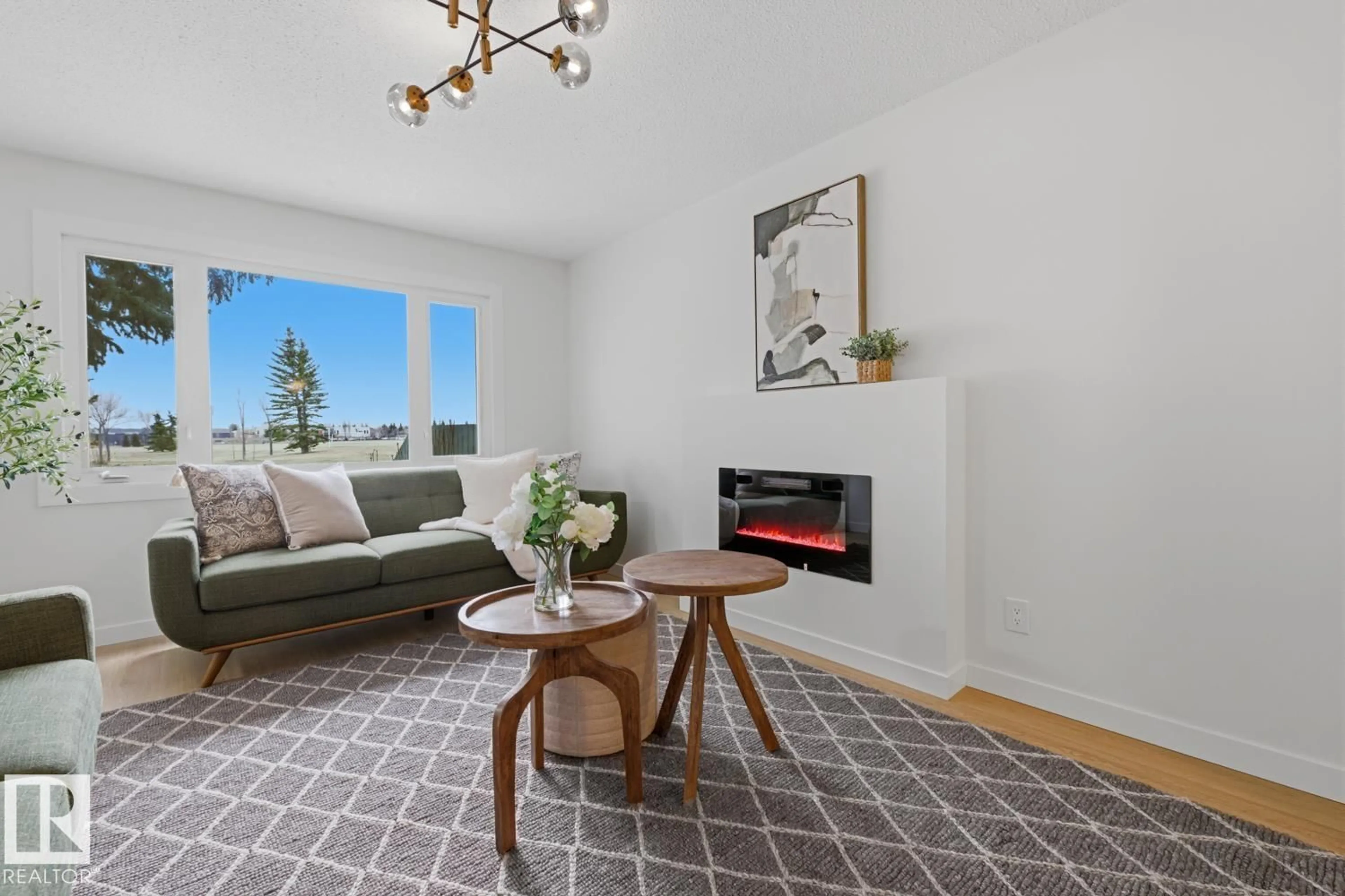 Living room with furniture, unknown for 7D CALLINGWOOD CO, Edmonton Alberta T5T0H5