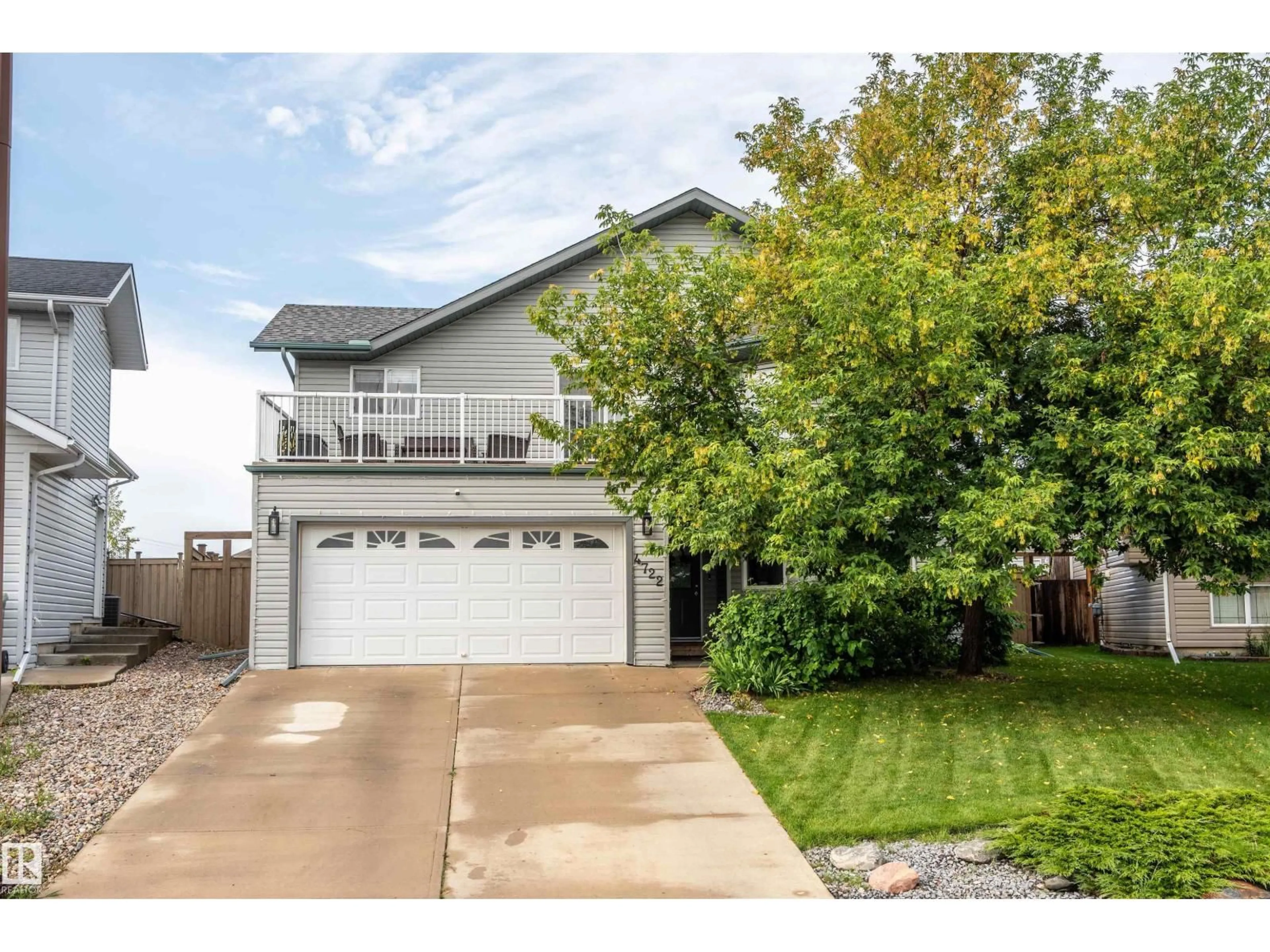 Home with vinyl exterior material, street for 4722 63 AV, Cold Lake Alberta T9M2B6