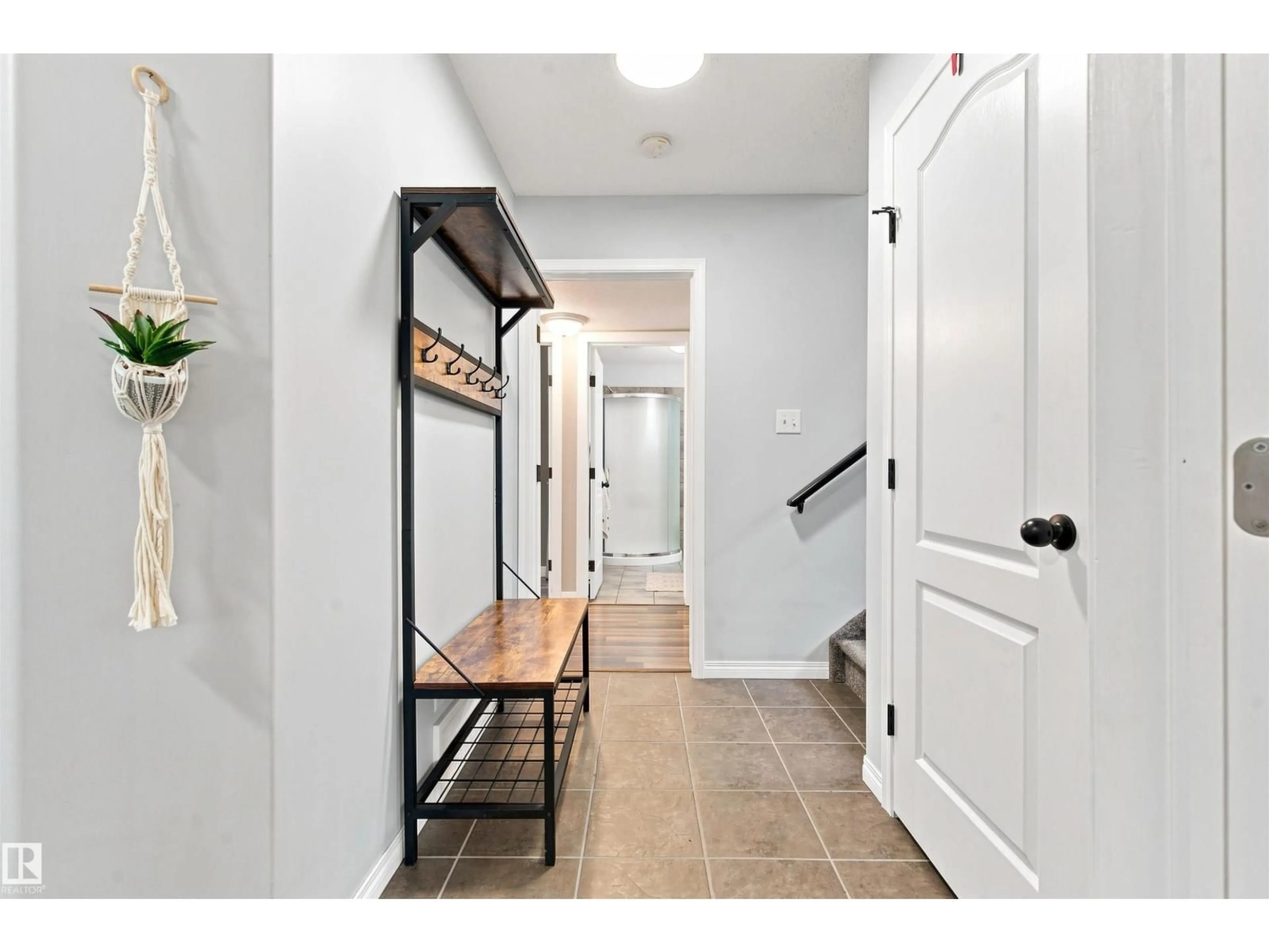 Indoor entryway for 4722 63 AV, Cold Lake Alberta T9M2B6