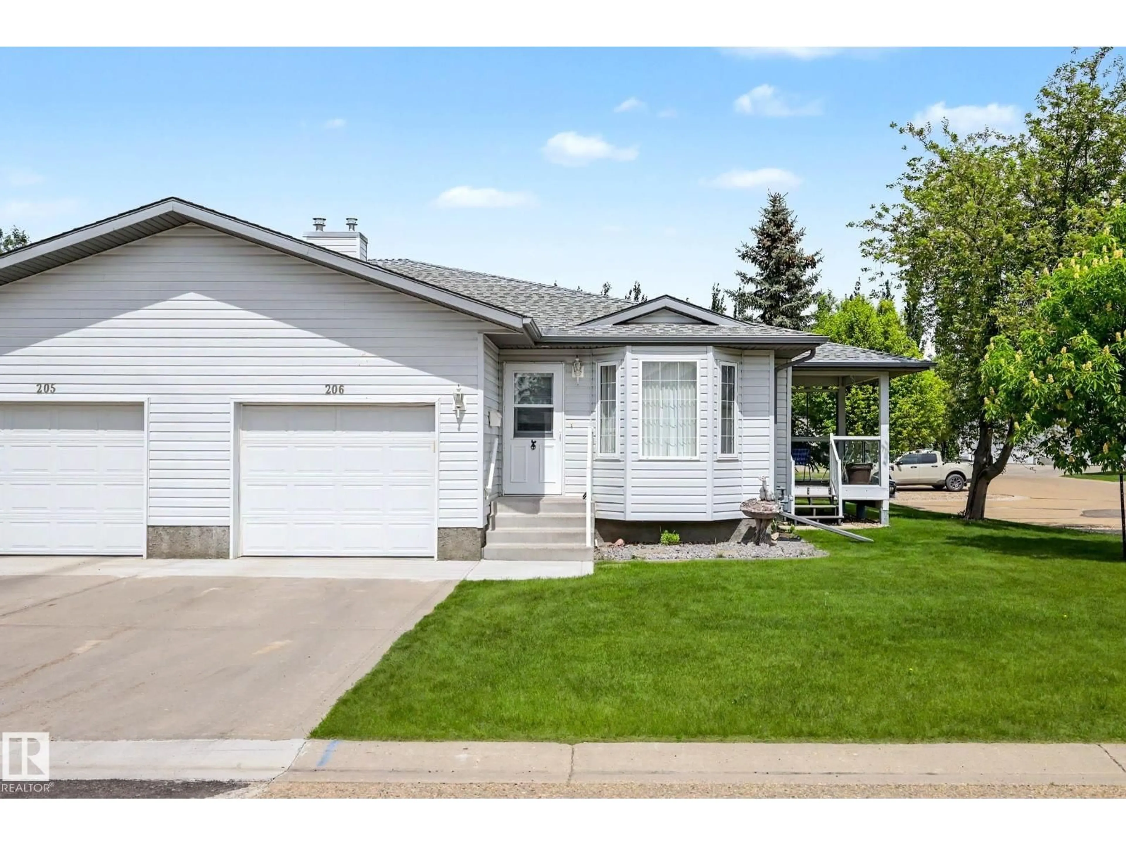 Home with vinyl exterior material, street for 7000 NORTHVIEW DR, Wetaskiwin Alberta T9A3R9