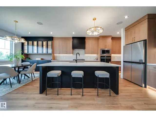 3337 CHICKADEE DR, Edmonton 5