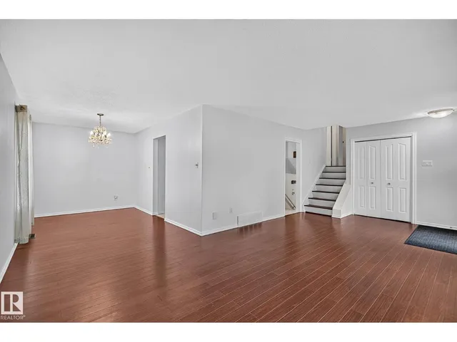NW - 16016 78A AV, Edmonton 5
