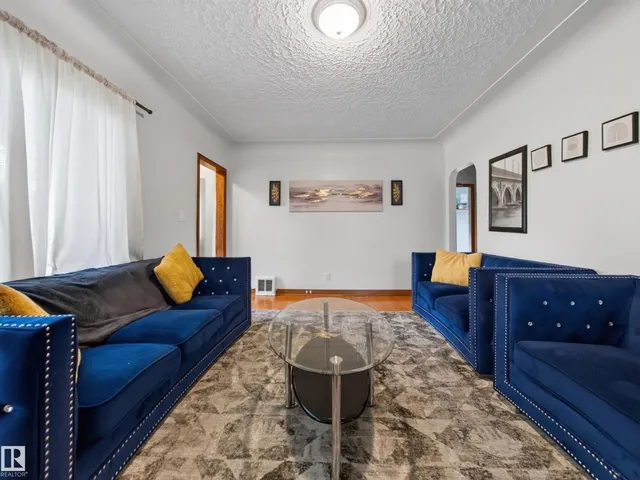 12403 92 ST, Edmonton 5