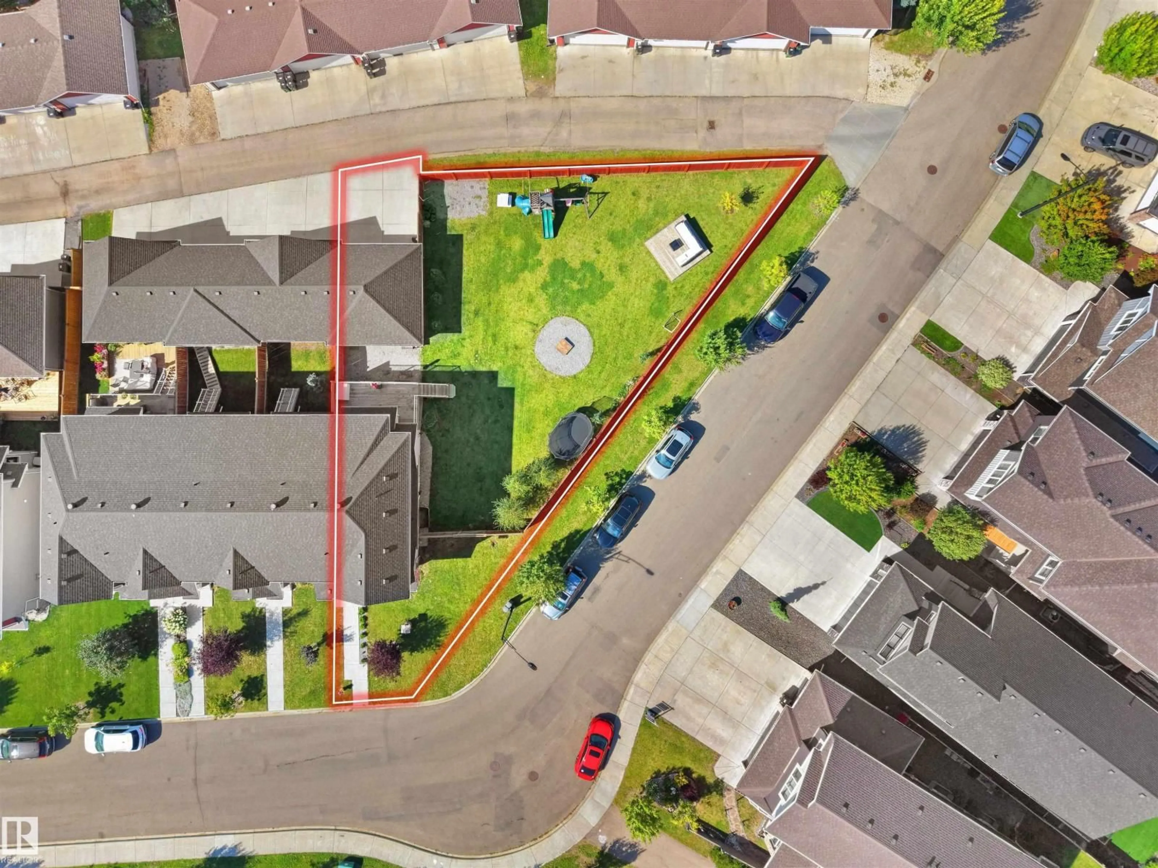 A pic from outside/outdoor area/front of a property/back of a property/a pic from drone, street for 20304 128 AV, Edmonton Alberta T5S0E7