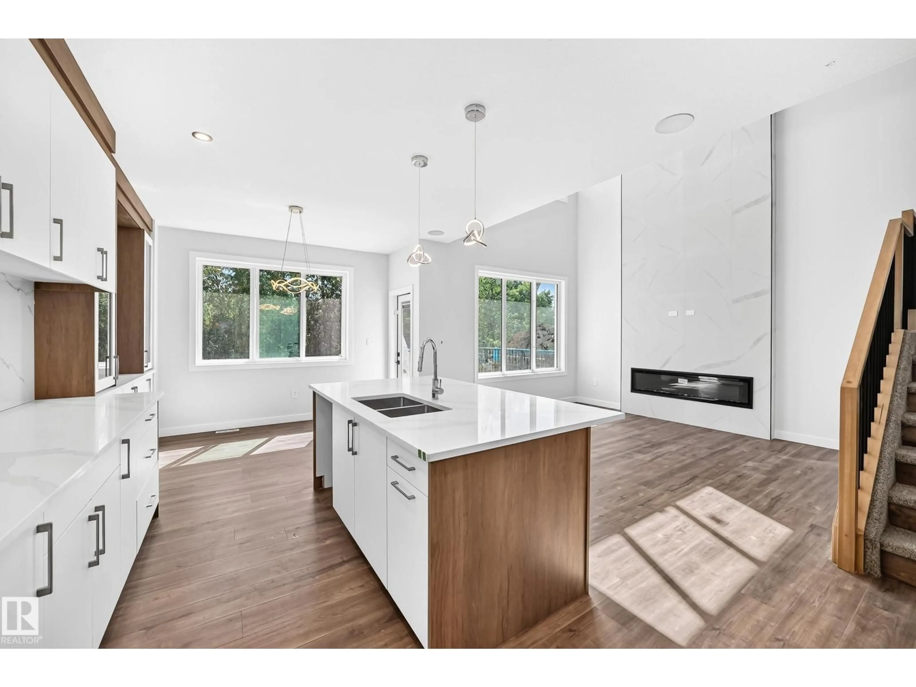 Open concept kitchen, unknown for 19 TEAKWOOD TC, Spruce Grove Alberta T7X4S9