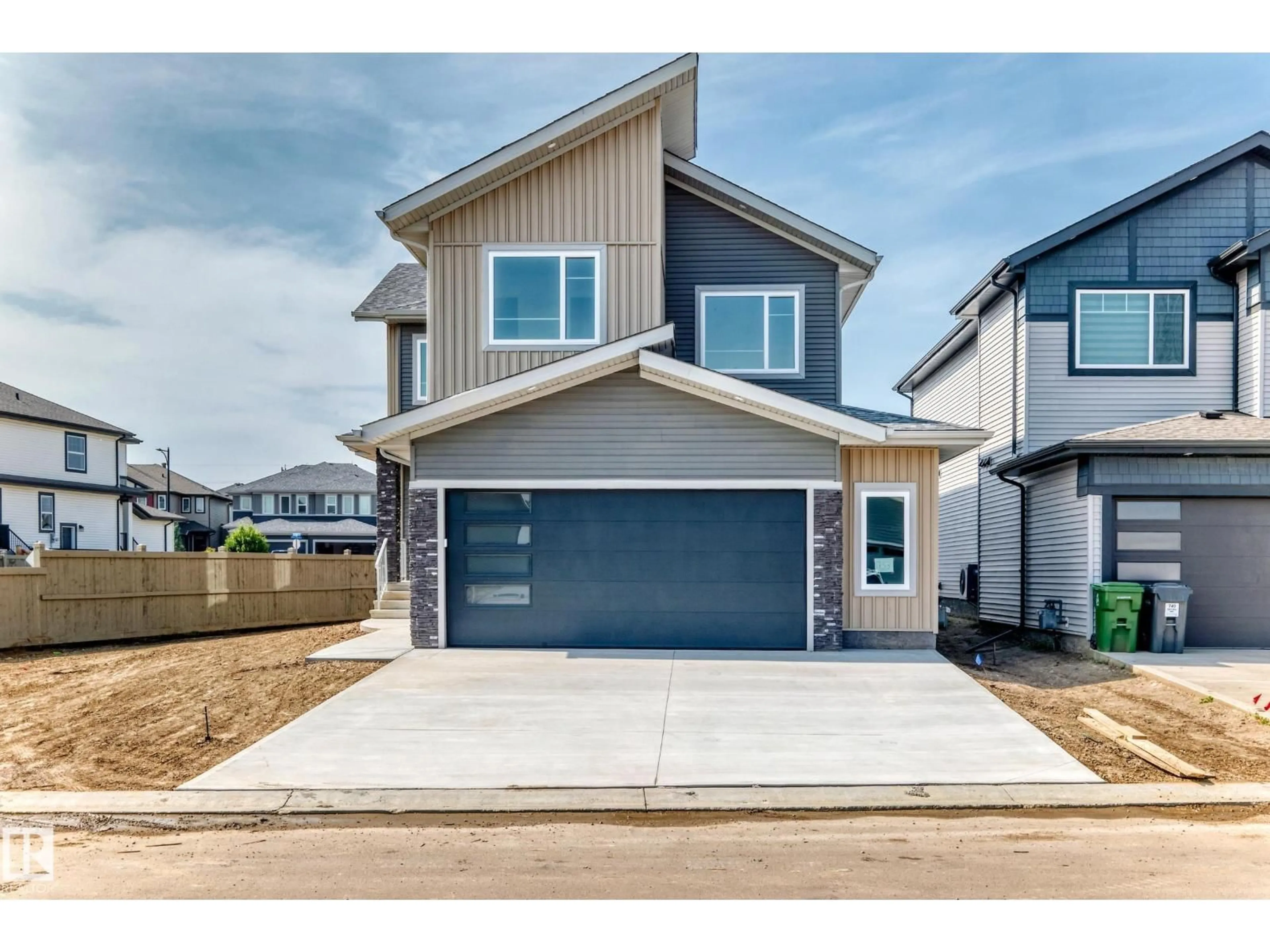 Home with vinyl exterior material, street for 753 ASTORIA WY, Devon Alberta T9G0M3