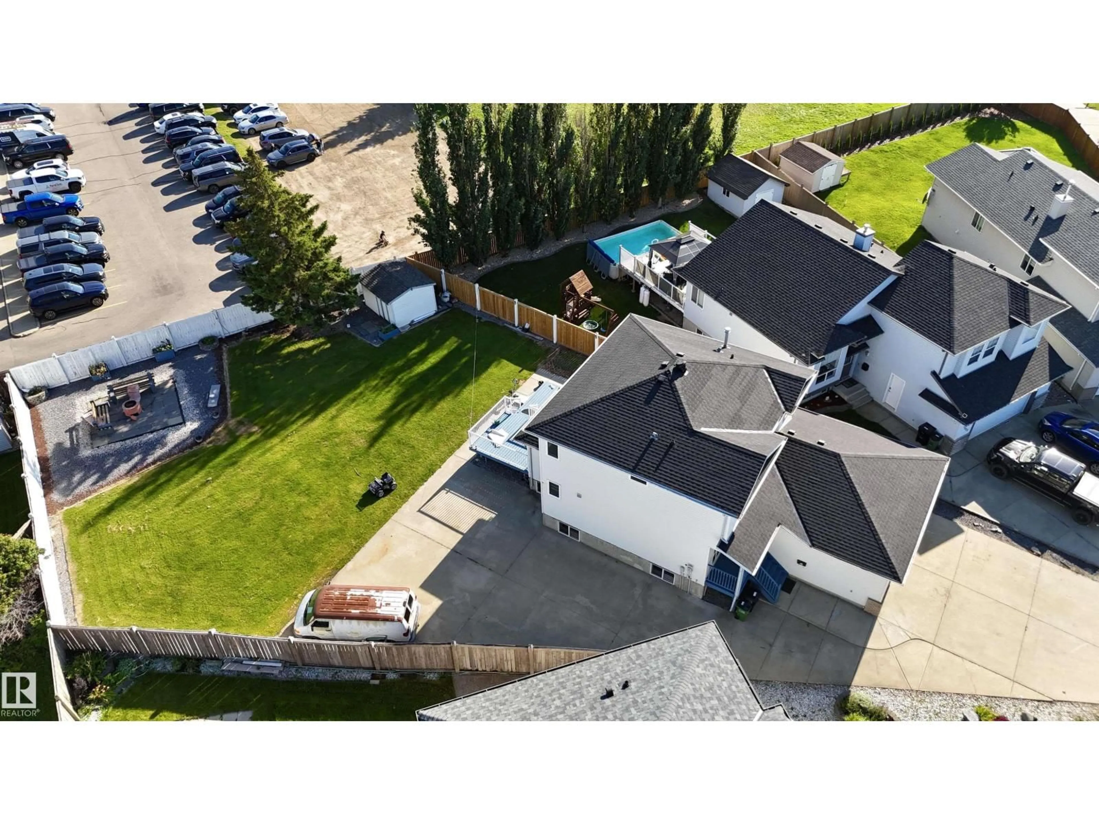 A pic from outside/outdoor area/front of a property/back of a property/a pic from drone, street for 13023 HUDSON WY, Edmonton Alberta T6V1M4